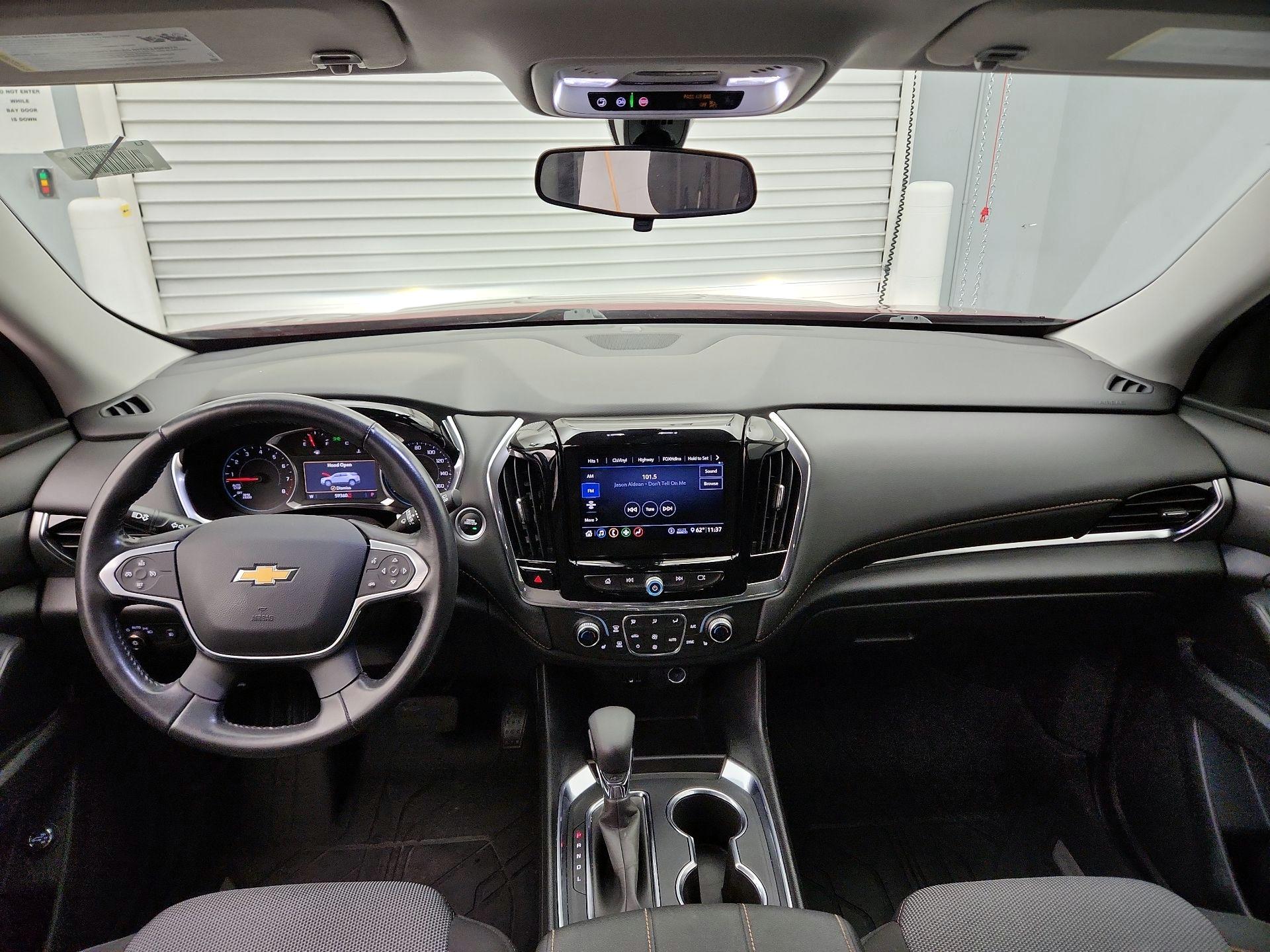 Thumbnail: 2021 Chevrolet Traverse - 9