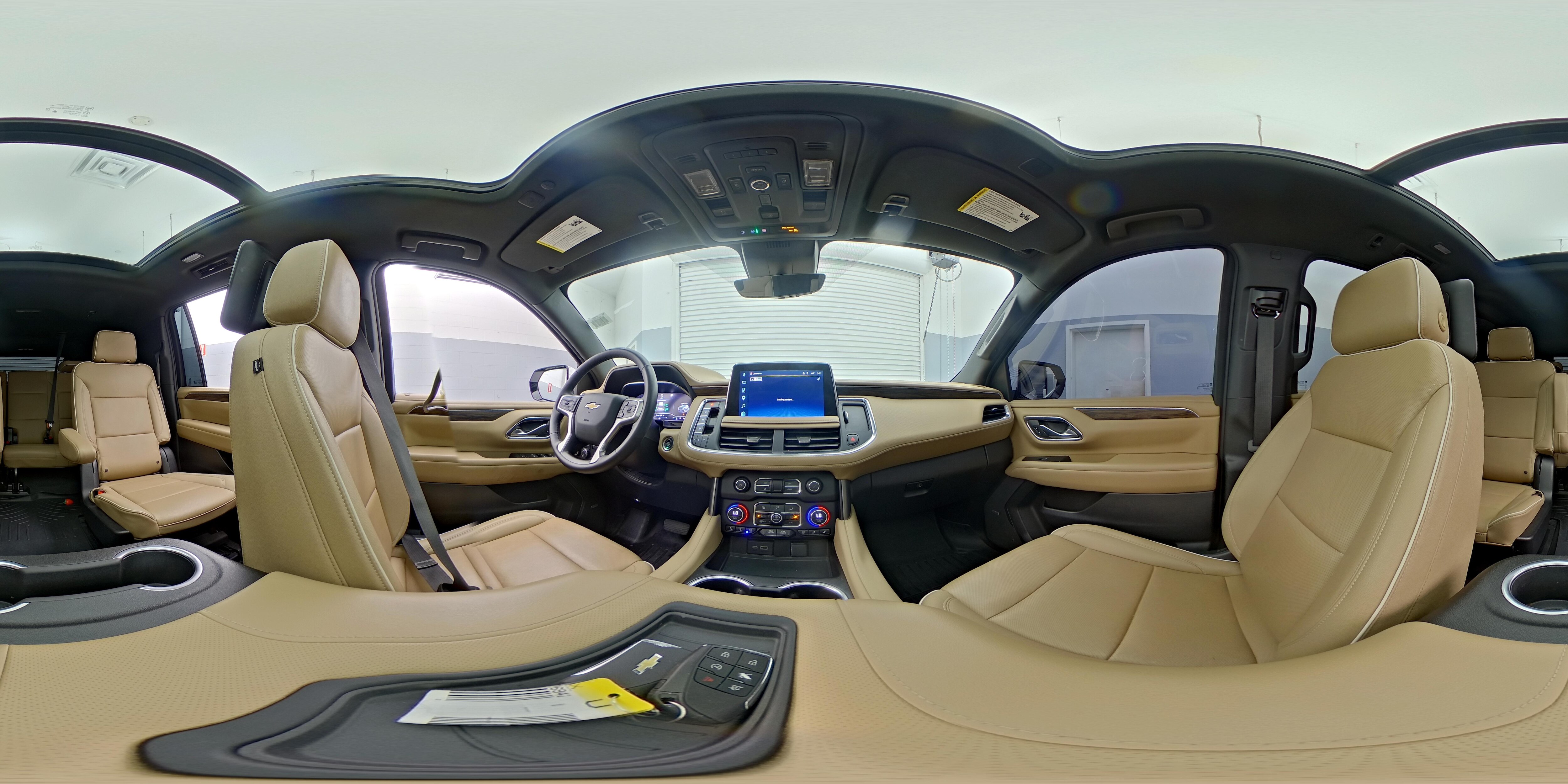 2023 Chevrolet Suburban Premier - Photo 26
