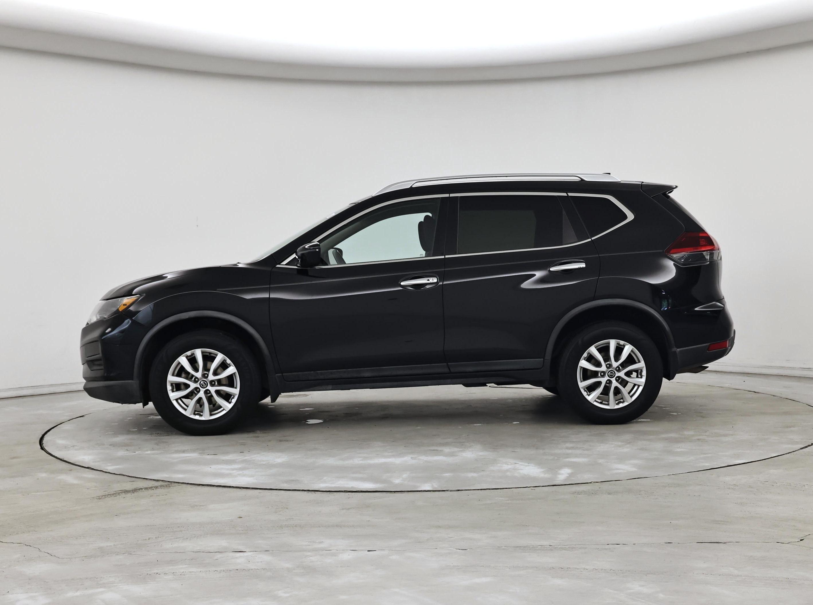 Thumbnail: 2018 Nissan Rogue - 3