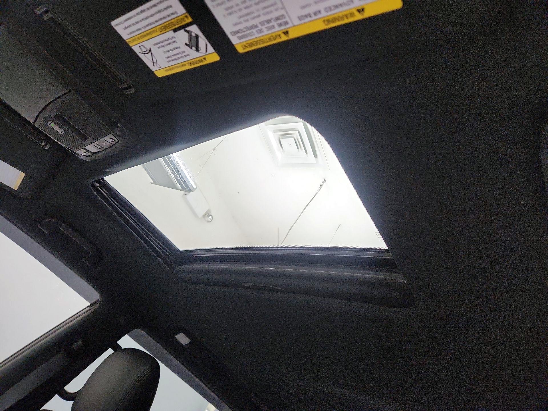 Thumbnail: 2022 Nissan Armada - 19