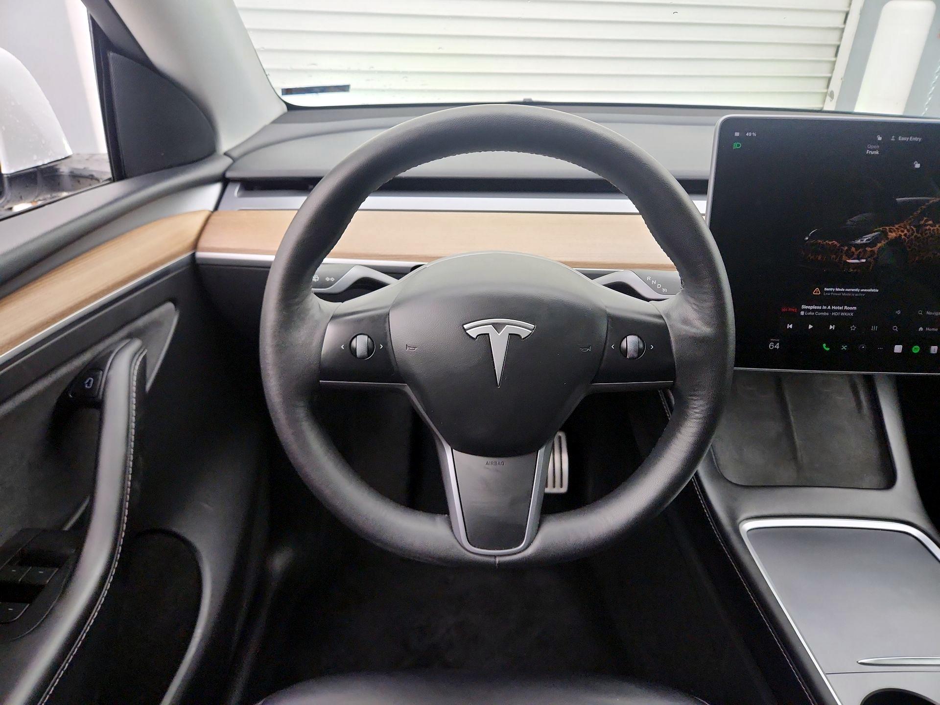 Thumbnail: 2022 Tesla Model Y - 10