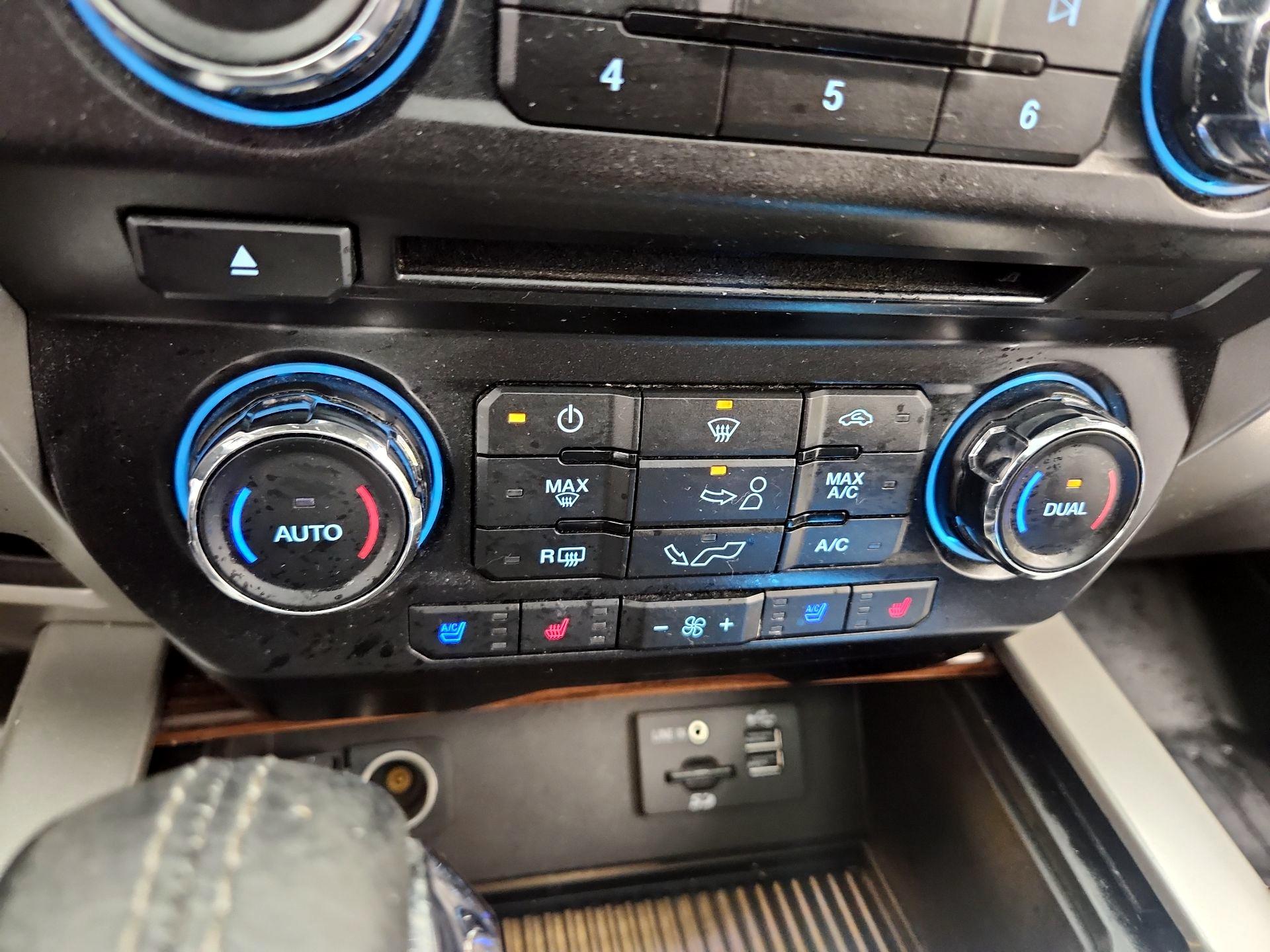 Thumbnail: 2015 Ford F-150 - 16
