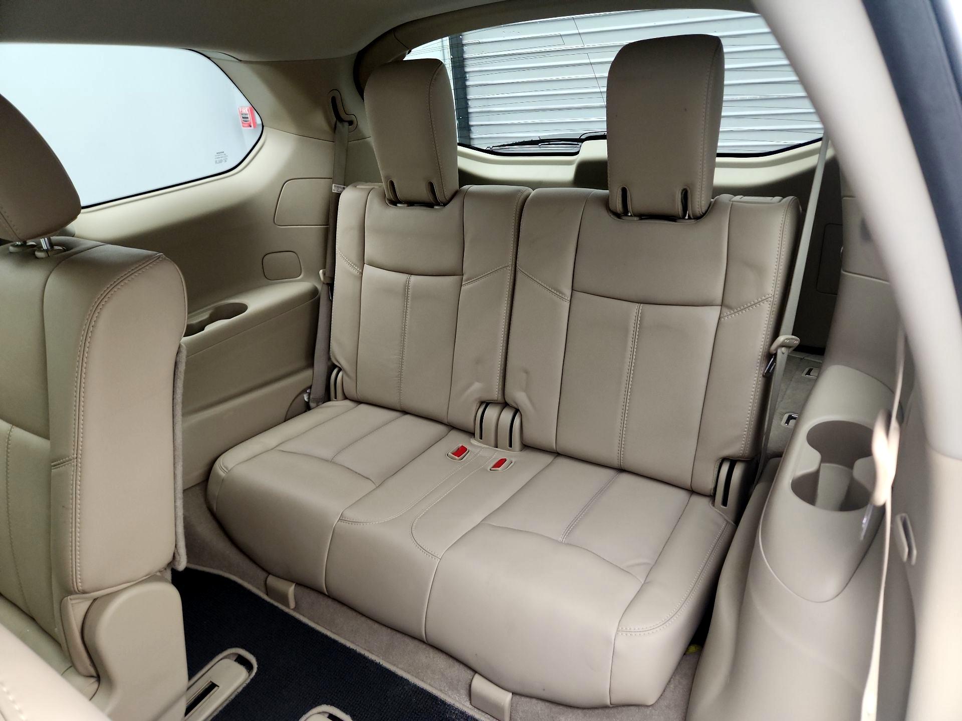 Thumbnail: 2014 Nissan Pathfinder - 19