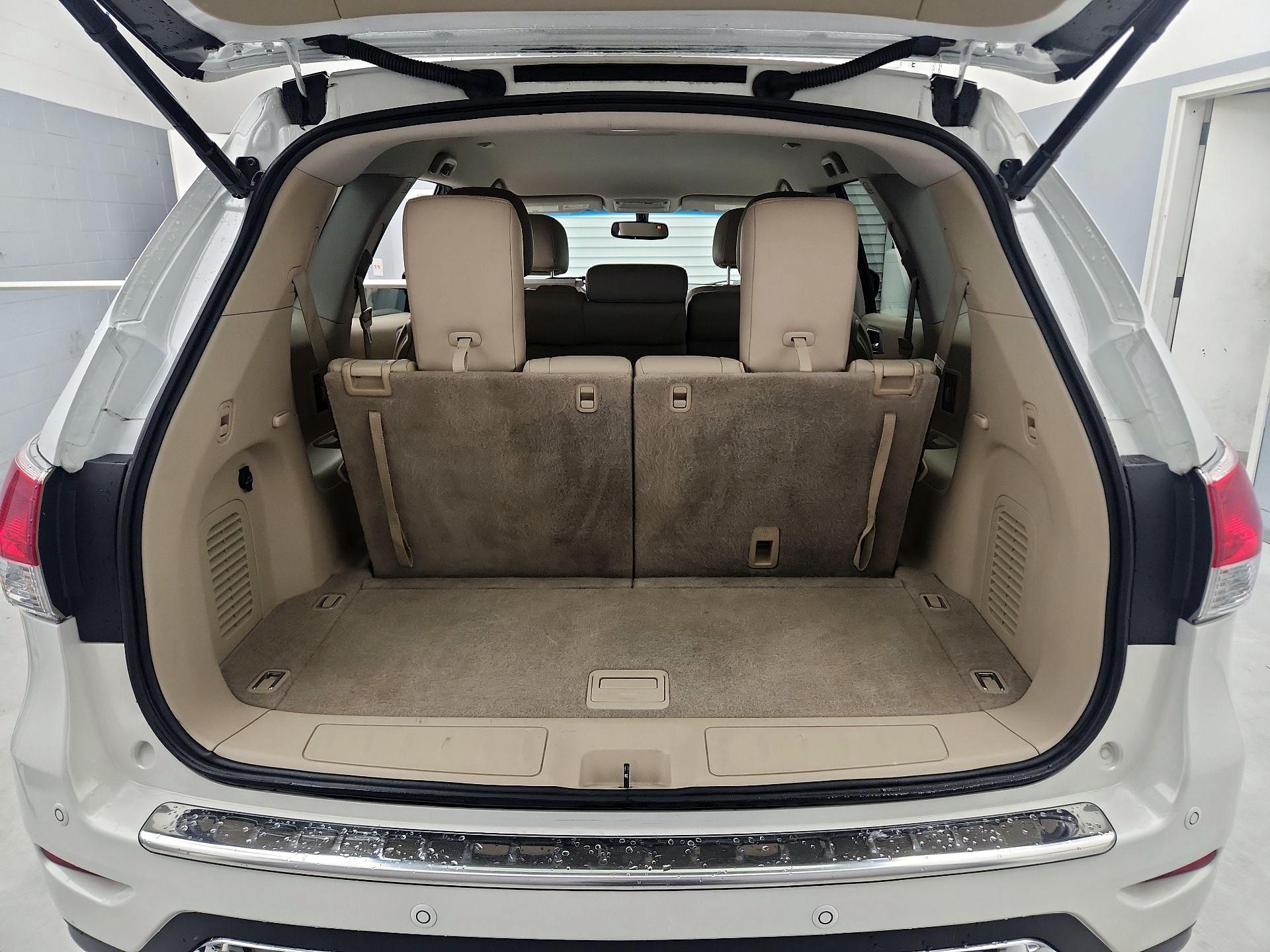 Thumbnail: 2014 Nissan Pathfinder - 20