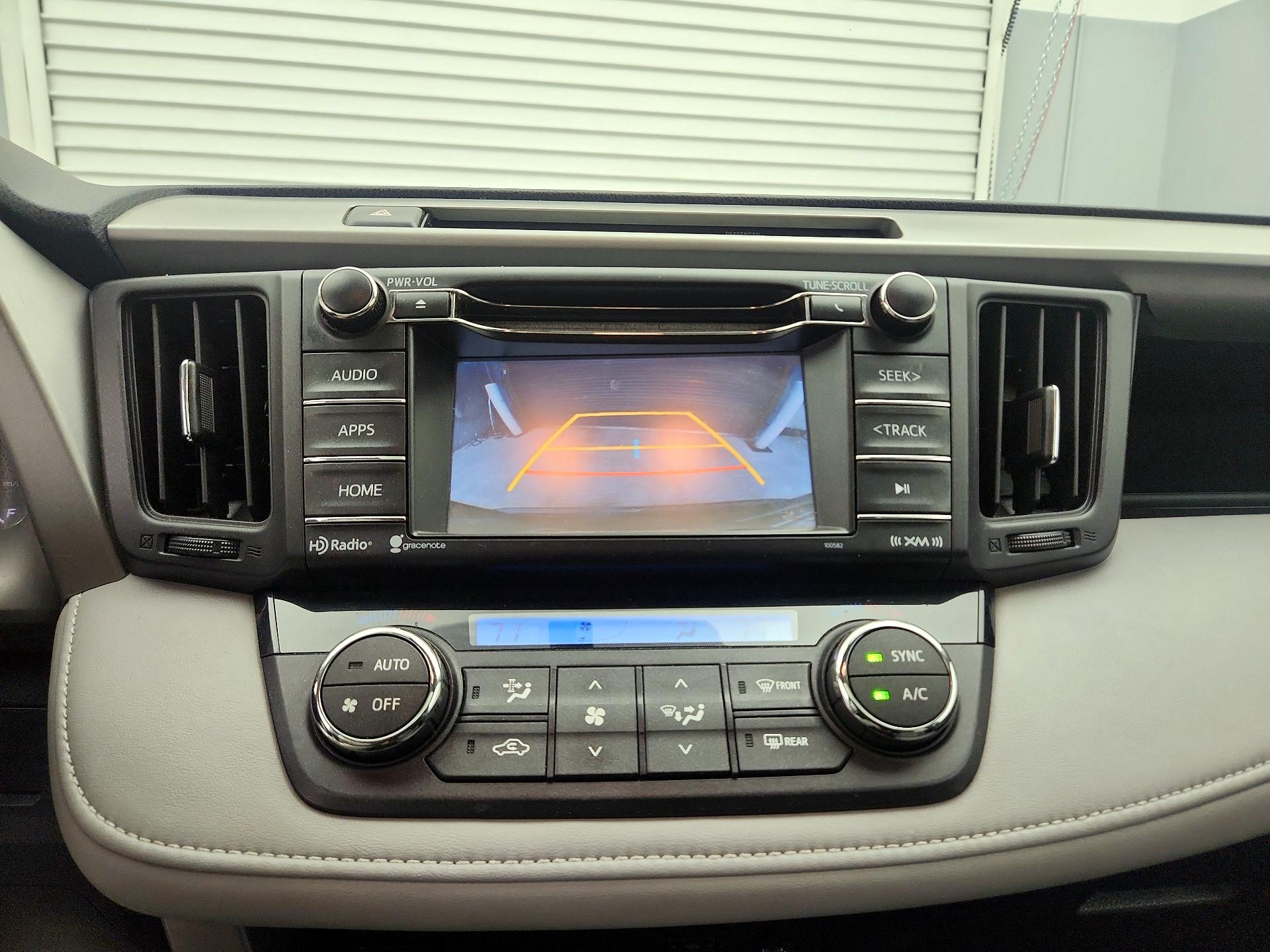 Thumbnail: 2016 Toyota RAV4 - 14