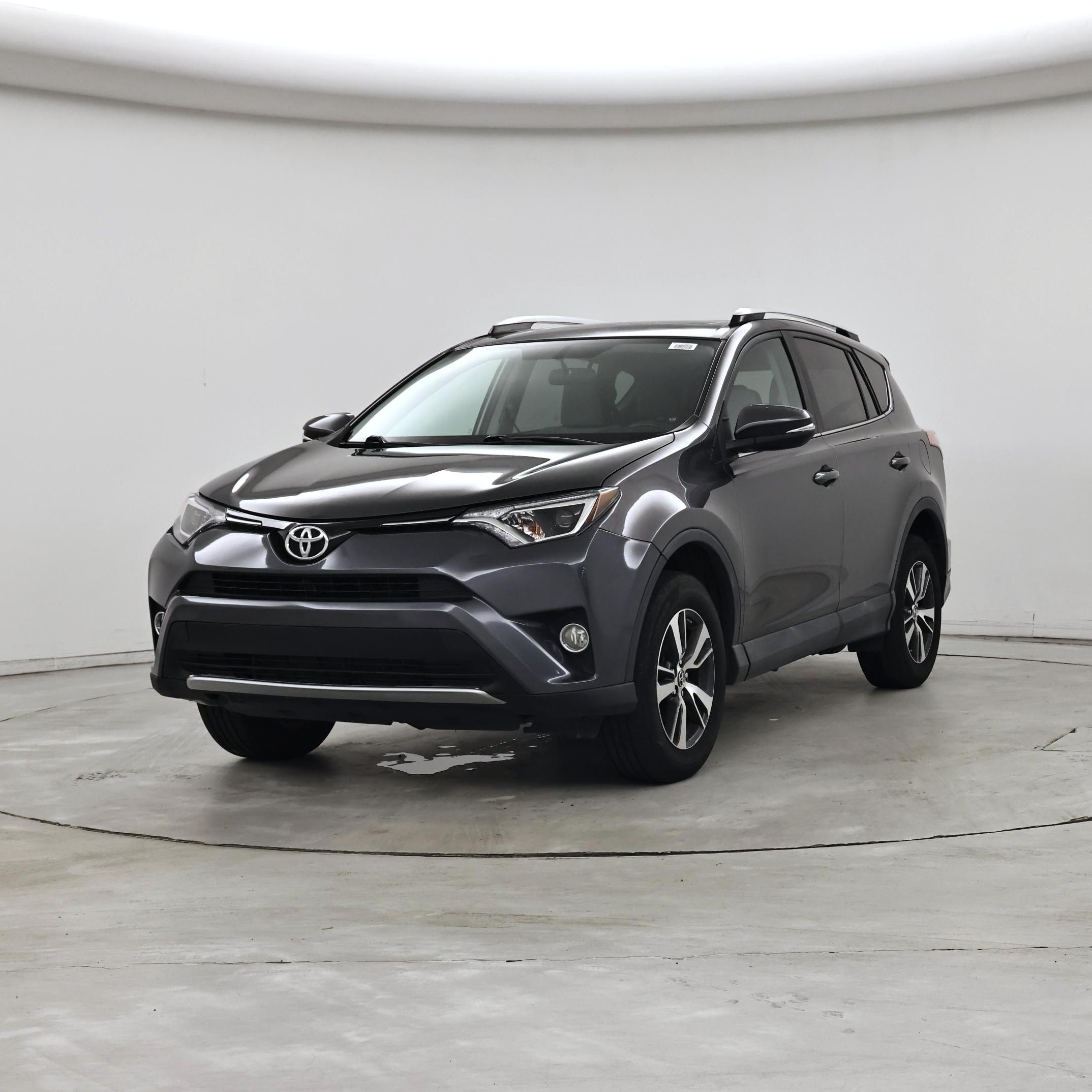 Thumbnail: 2016 Toyota RAV4 - 4