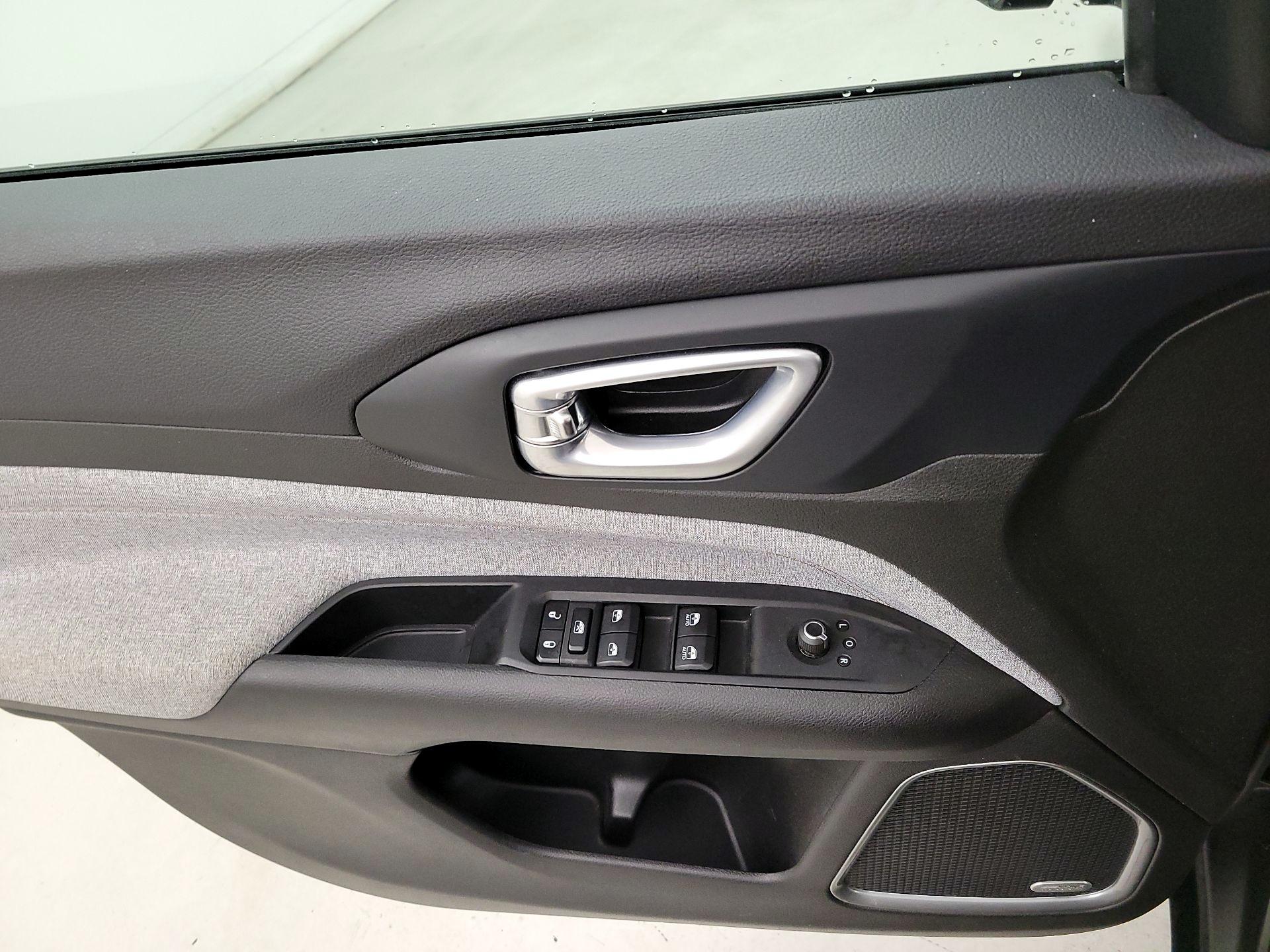 Thumbnail: 2023 Jeep Compass - 12