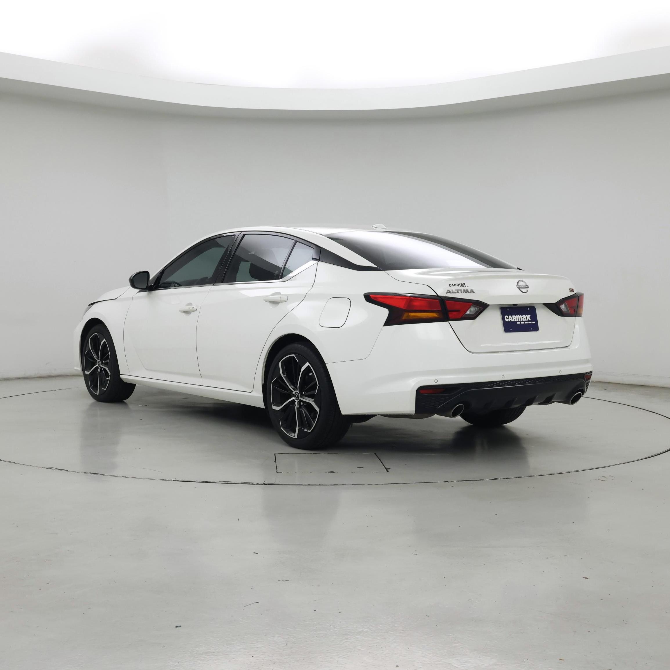 Thumbnail: 2025 Nissan Altima - 2