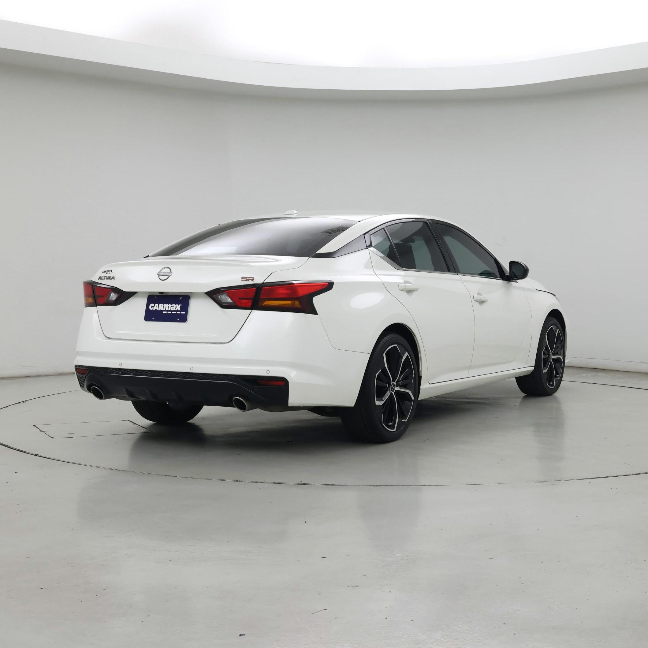 Thumbnail: 2025 Nissan Altima - 8