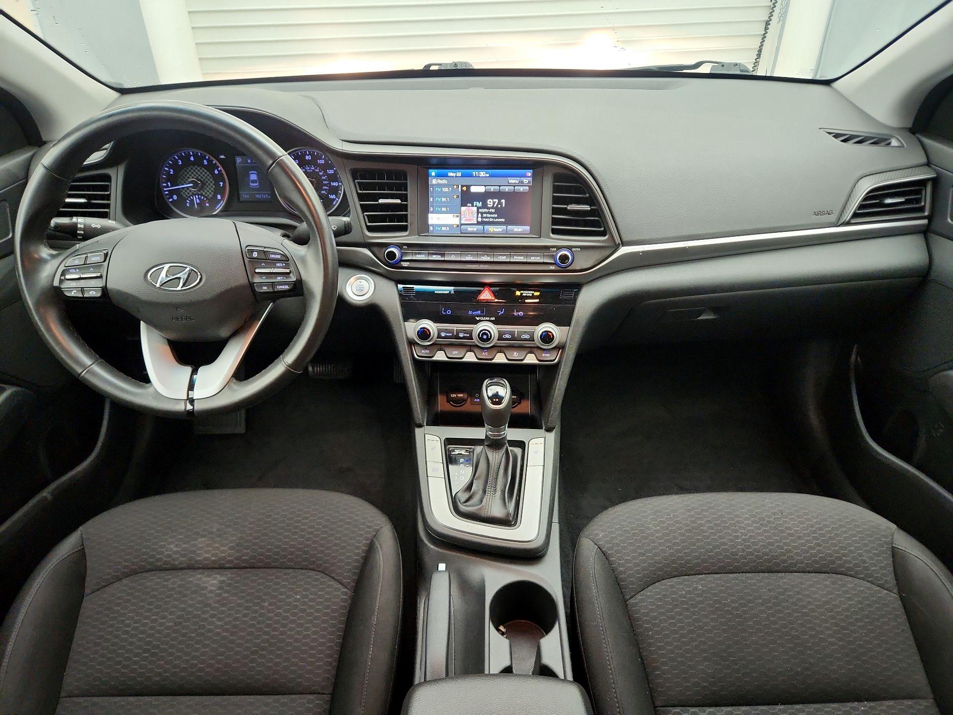 Thumbnail: 2020 Hyundai Elantra - 9