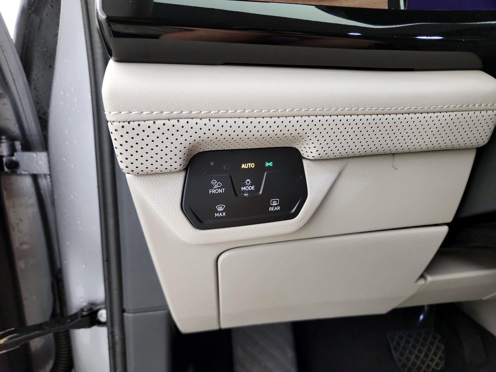Thumbnail: 2024 Volkswagen Atlas - 13