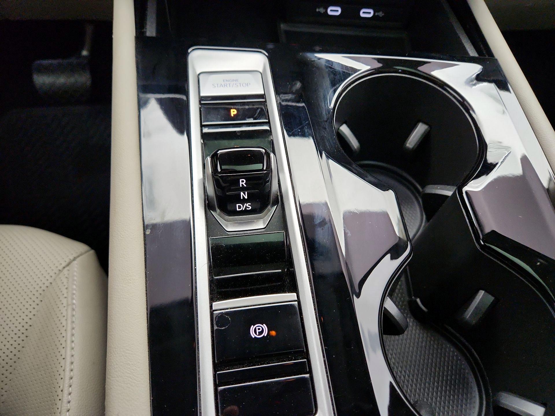 Thumbnail: 2024 Volkswagen Atlas - 17