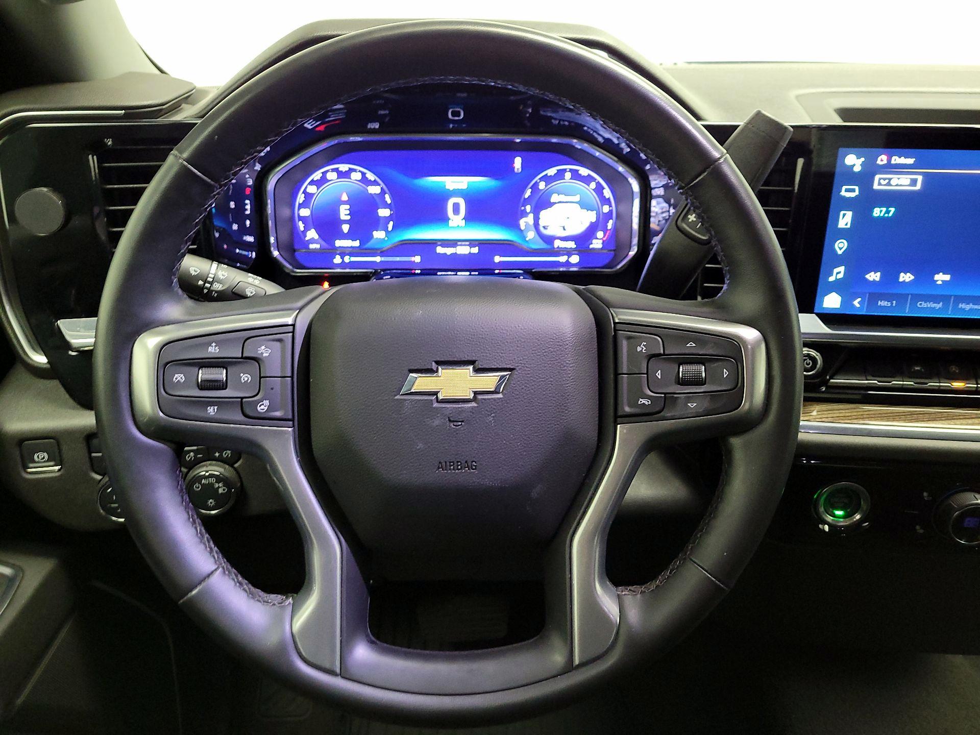Thumbnail: 2023 Chevrolet Silverado 1500 - 10