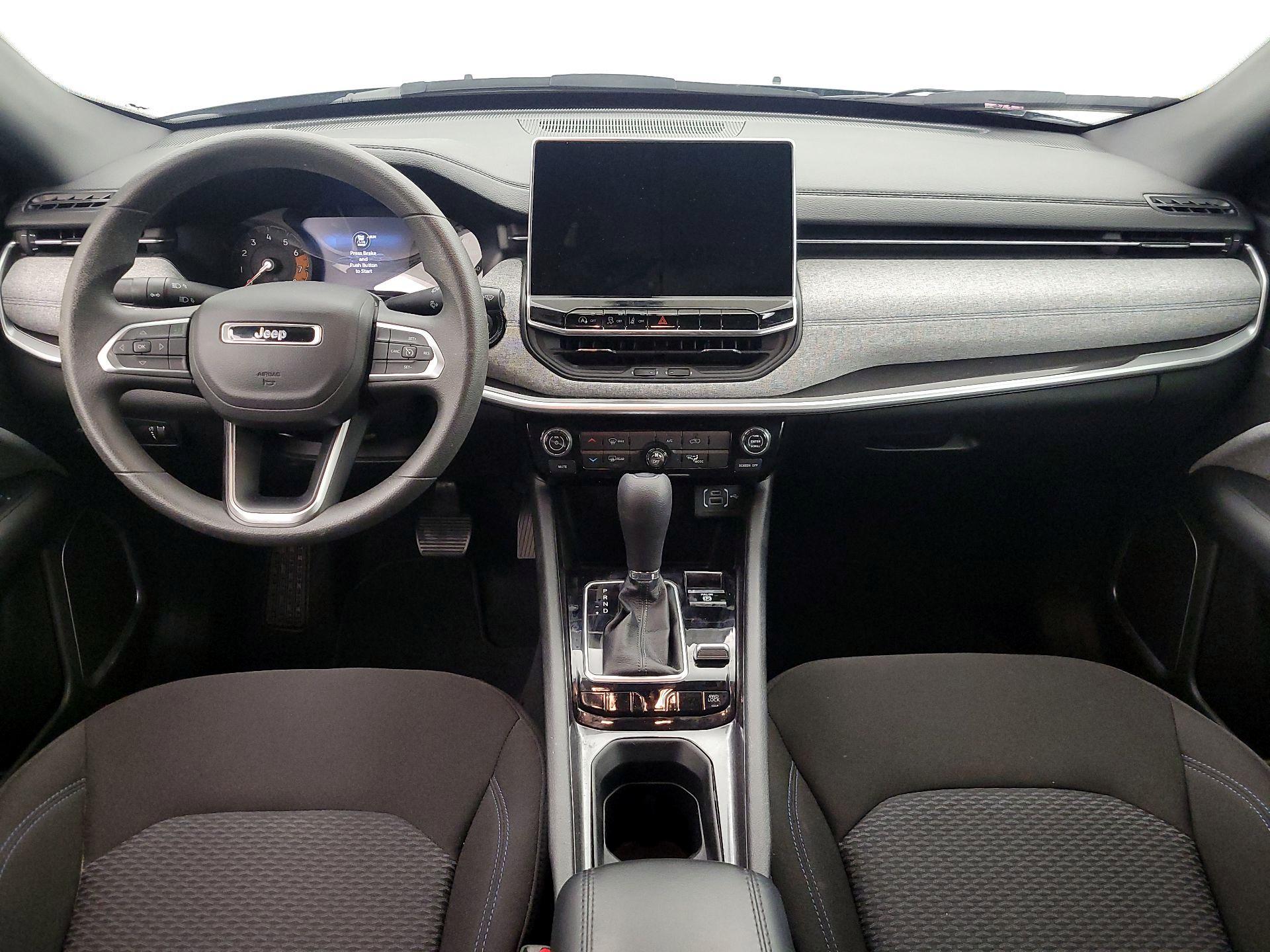 Thumbnail: 2024 Jeep Compass - 9