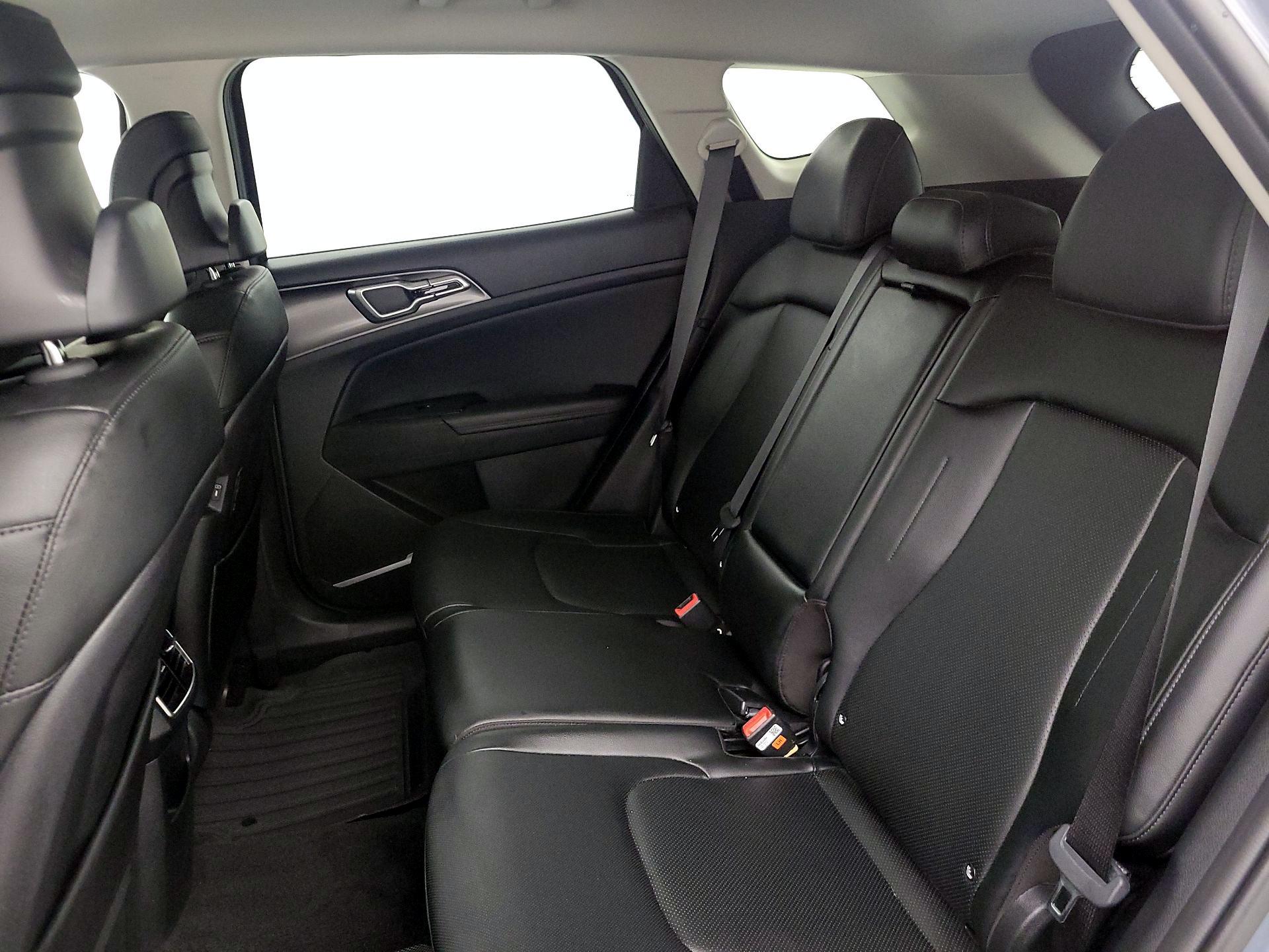 Thumbnail: 2025 Kia Sportage - 20
