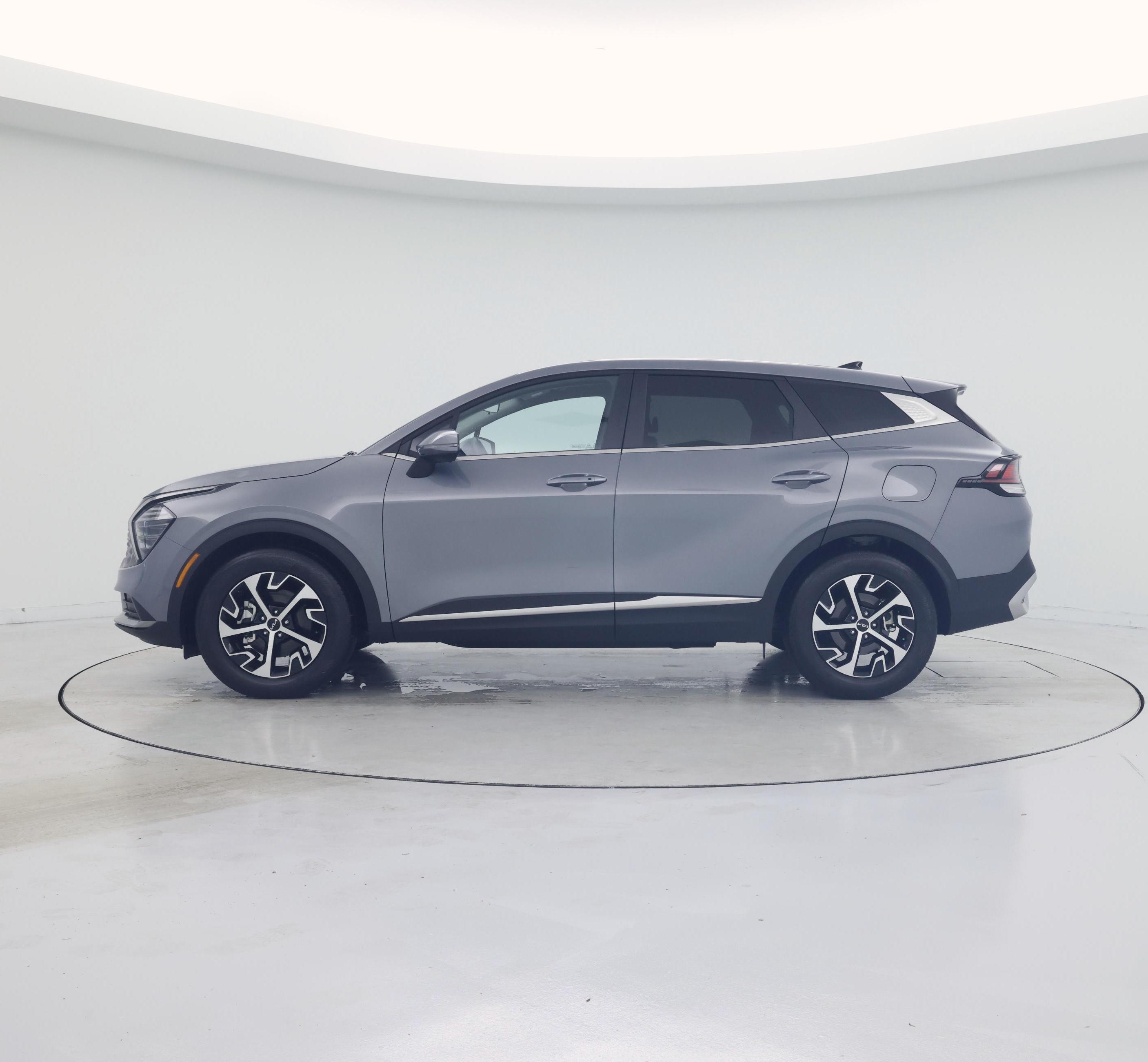 Thumbnail: 2025 Kia Sportage - 3