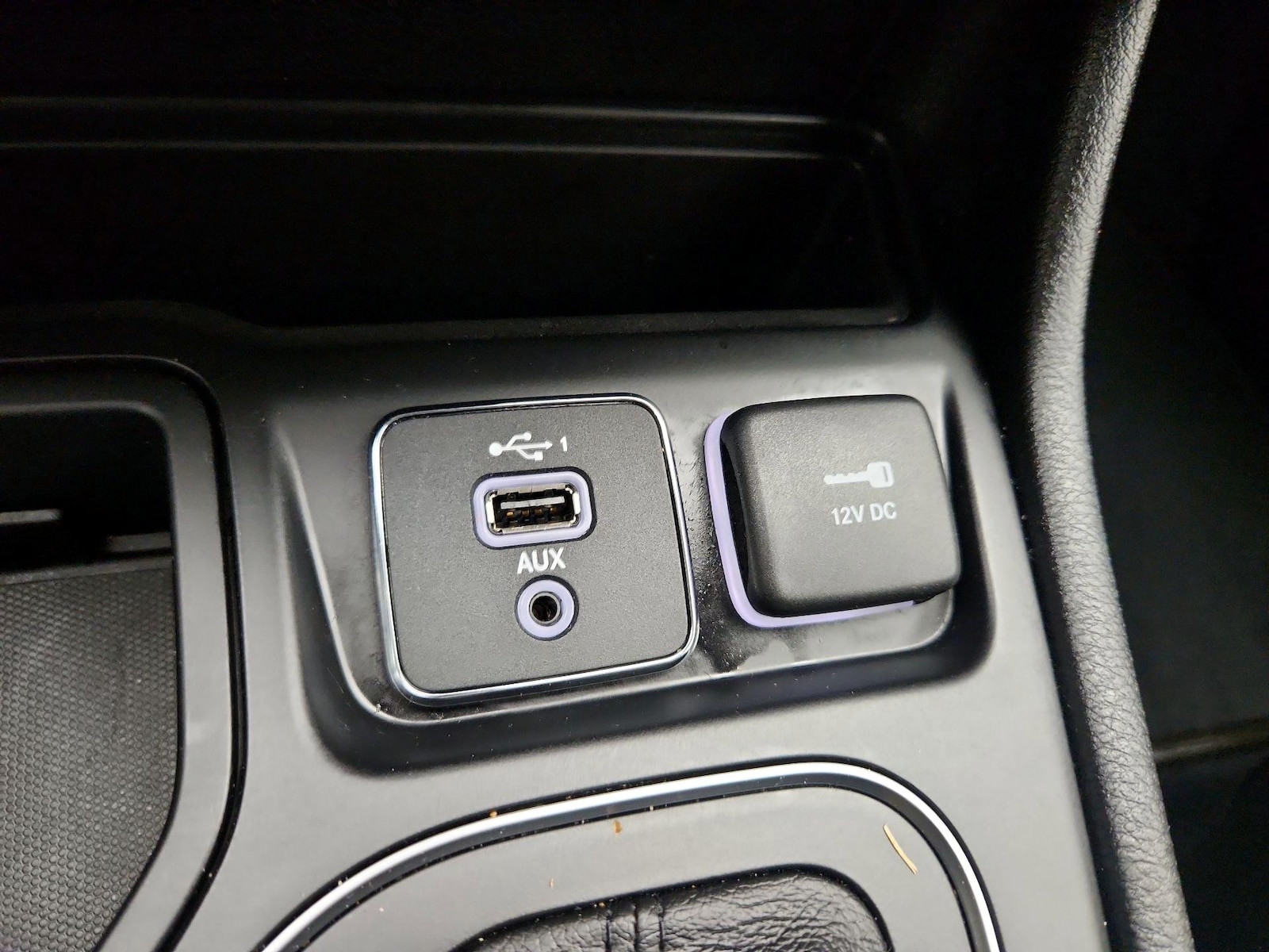 2021 Jeep Cherokee Latitude Plus - Photo 19