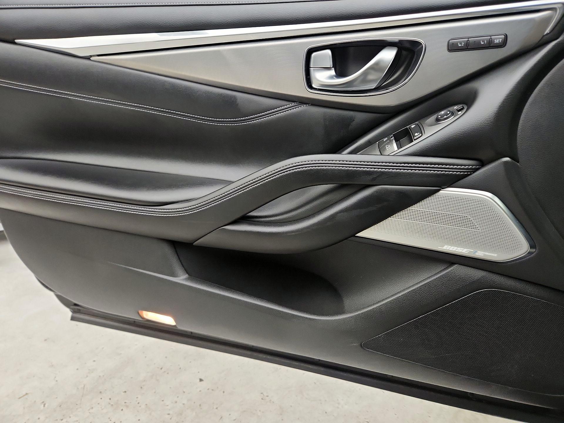 Thumbnail: 2019 INFINITI Q60 - 12