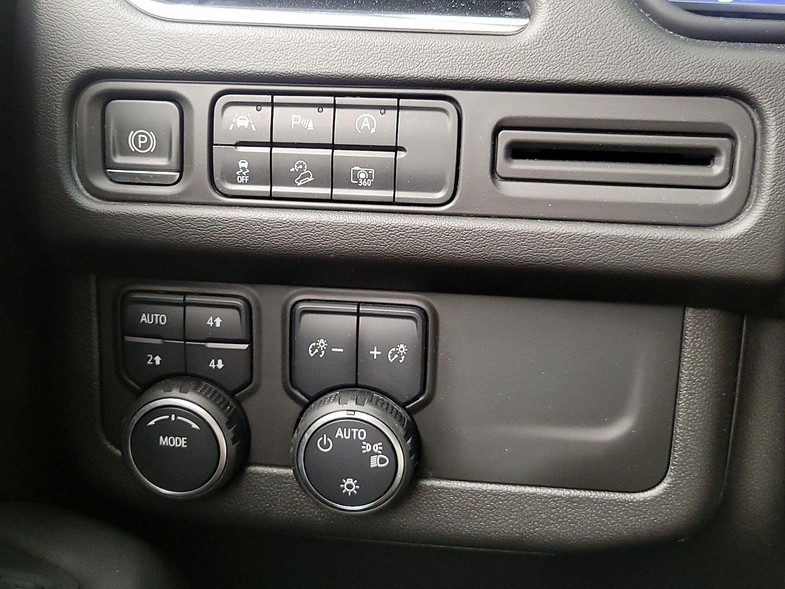 2023 Chevrolet Tahoe Z71 - Photo 14