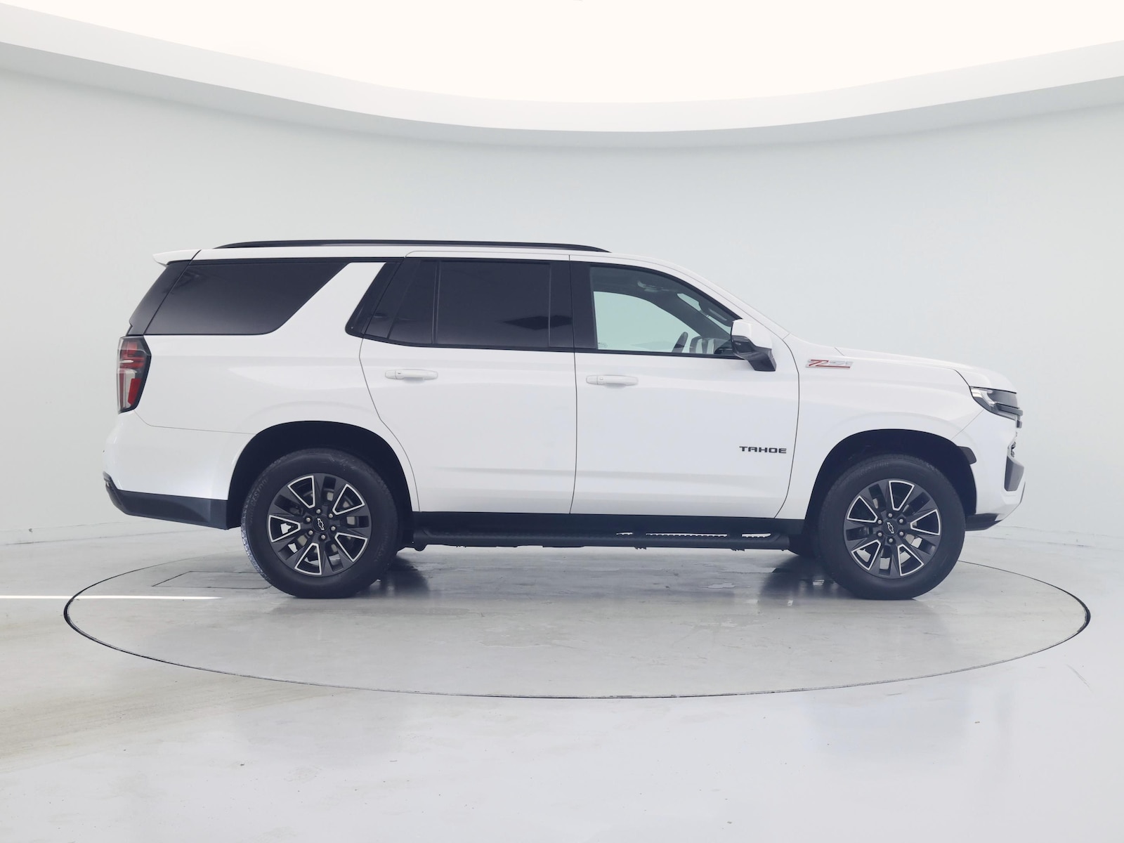 2023 Chevrolet Tahoe Z71 - Photo 8
