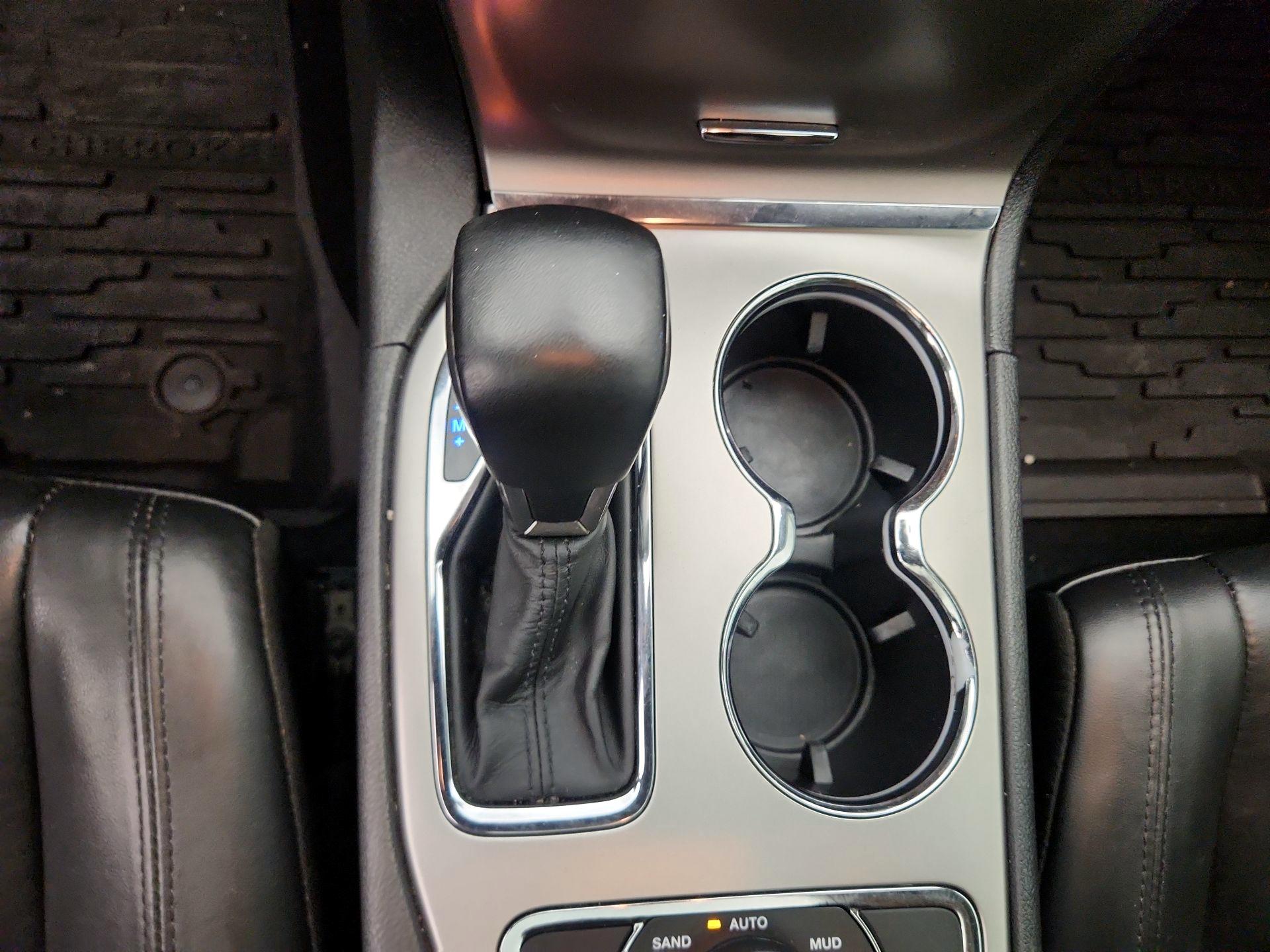 Thumbnail: 2019 Jeep Grand Cherokee - 18
