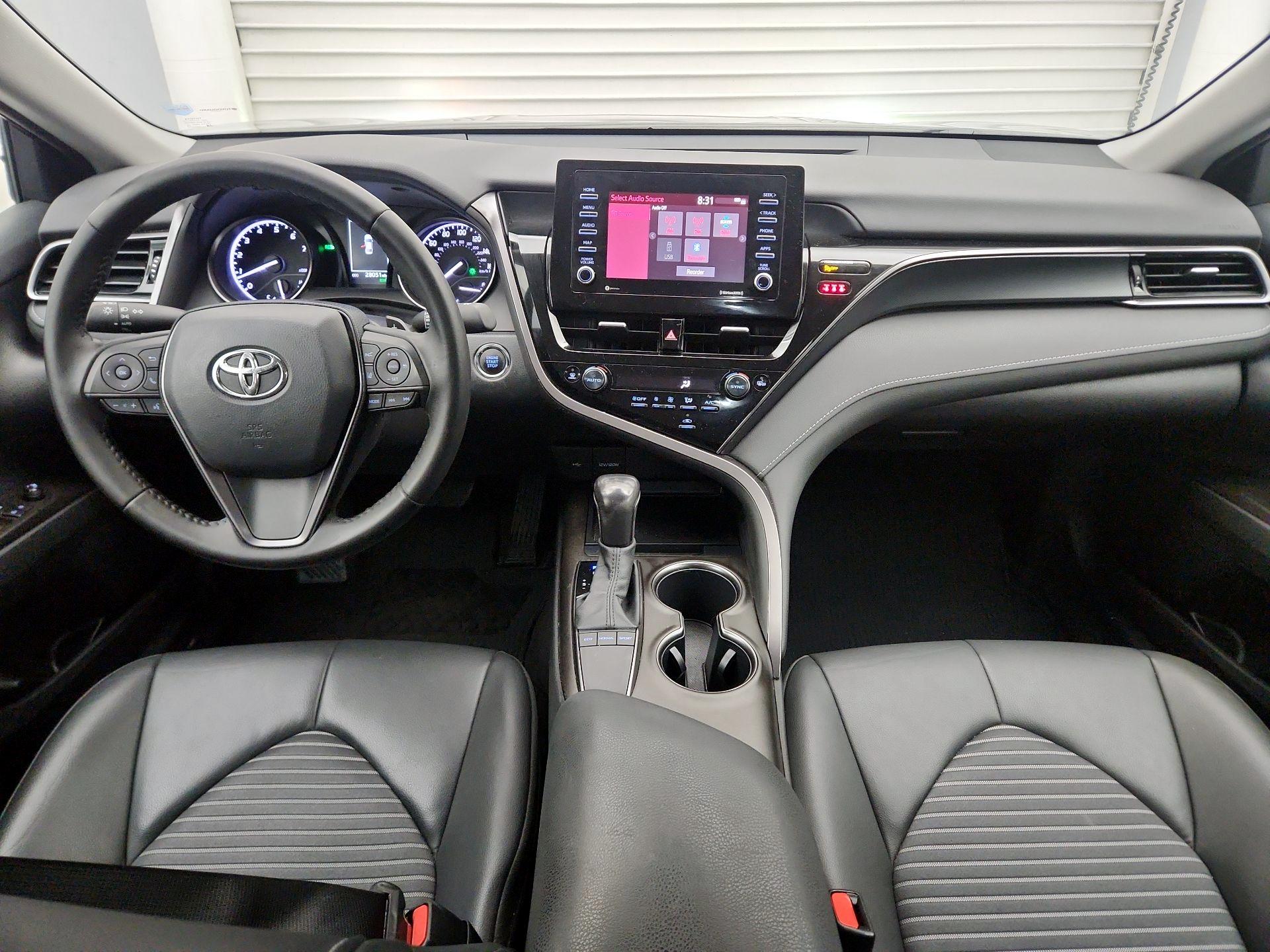 Thumbnail: 2022 Toyota Camry - 9