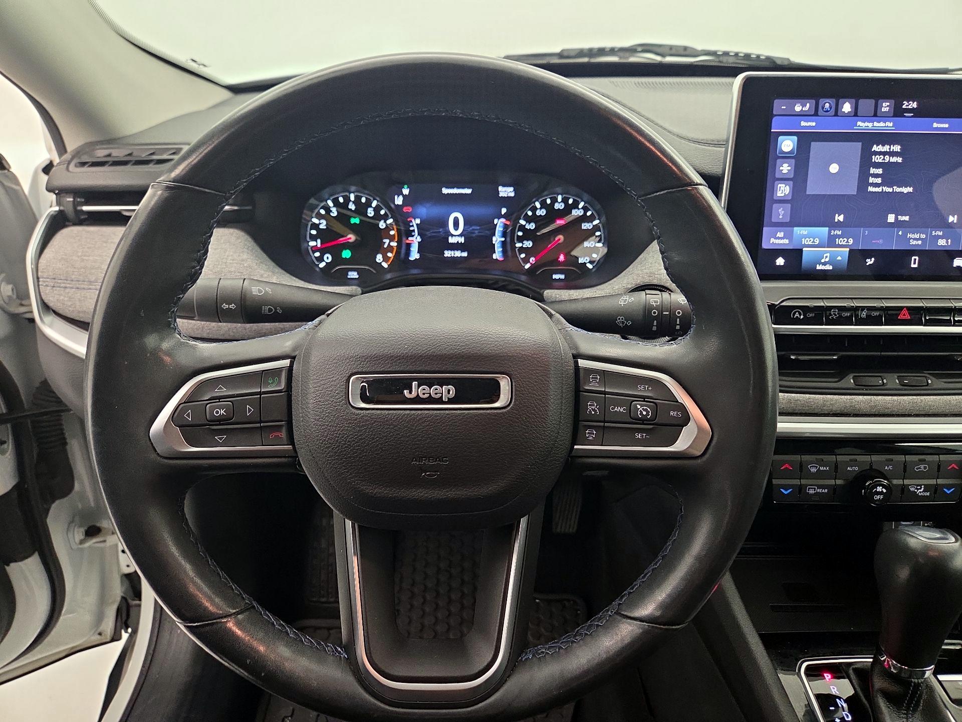 Thumbnail: 2022 Jeep Compass - 10