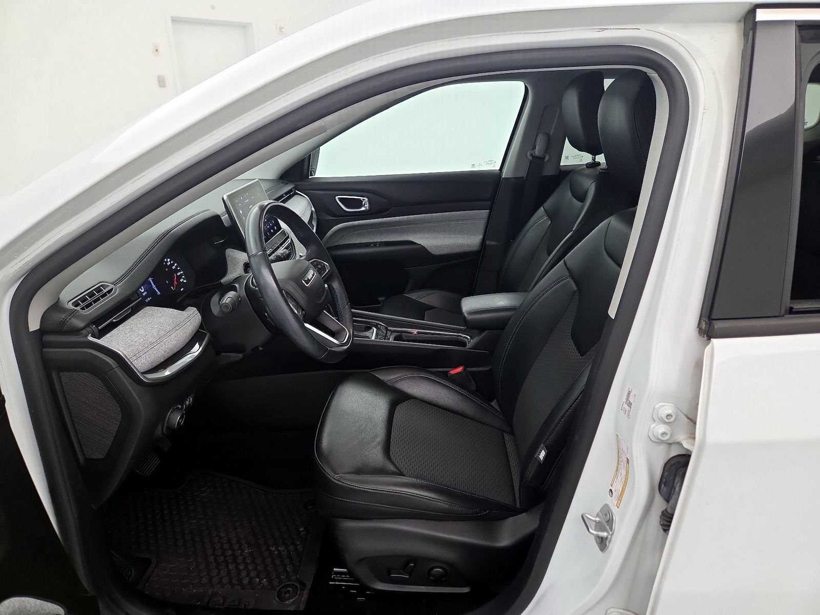 2022 Jeep Compass Latitude - Photo 12