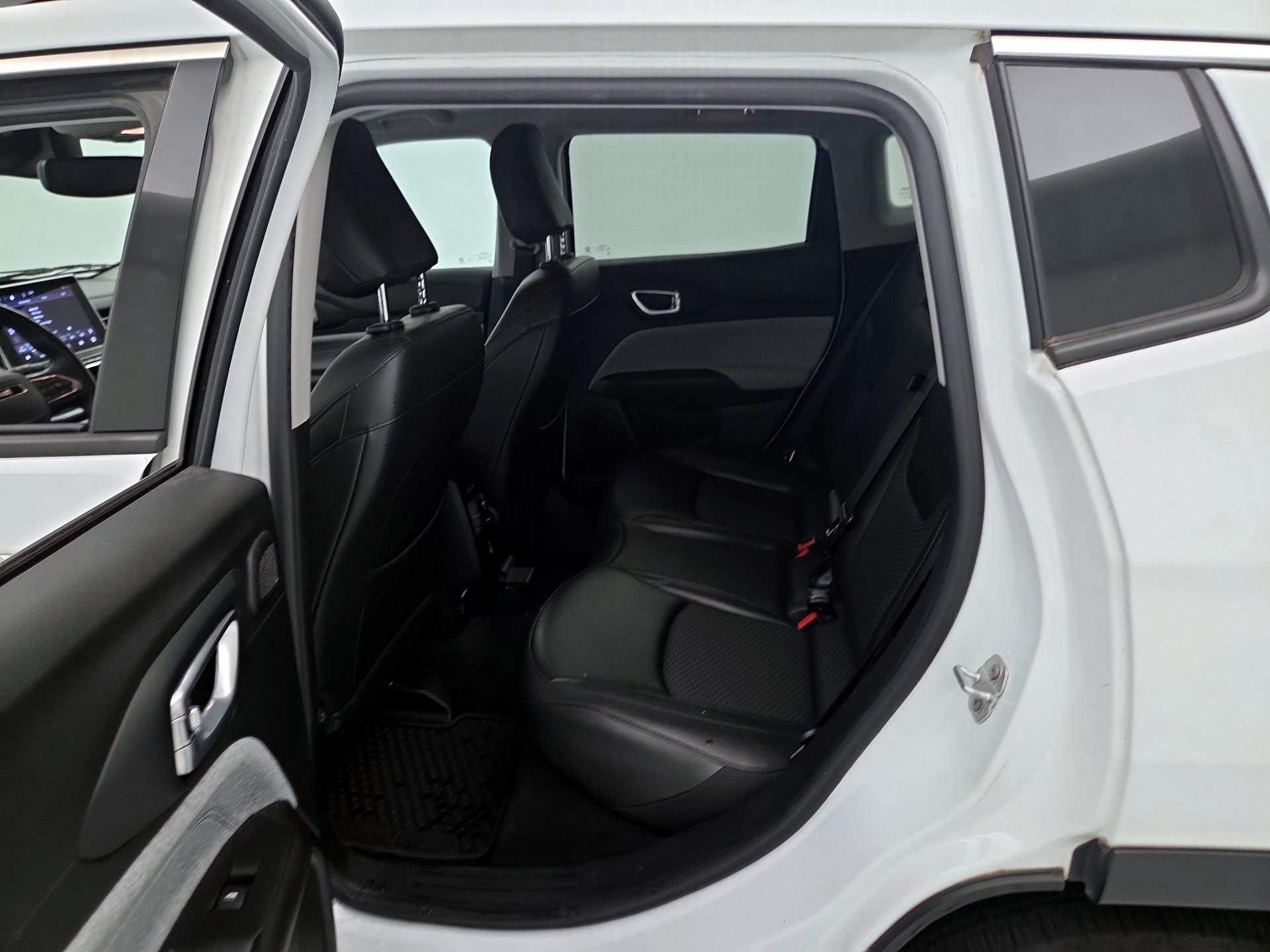 Thumbnail: 2022 Jeep Compass - 20
