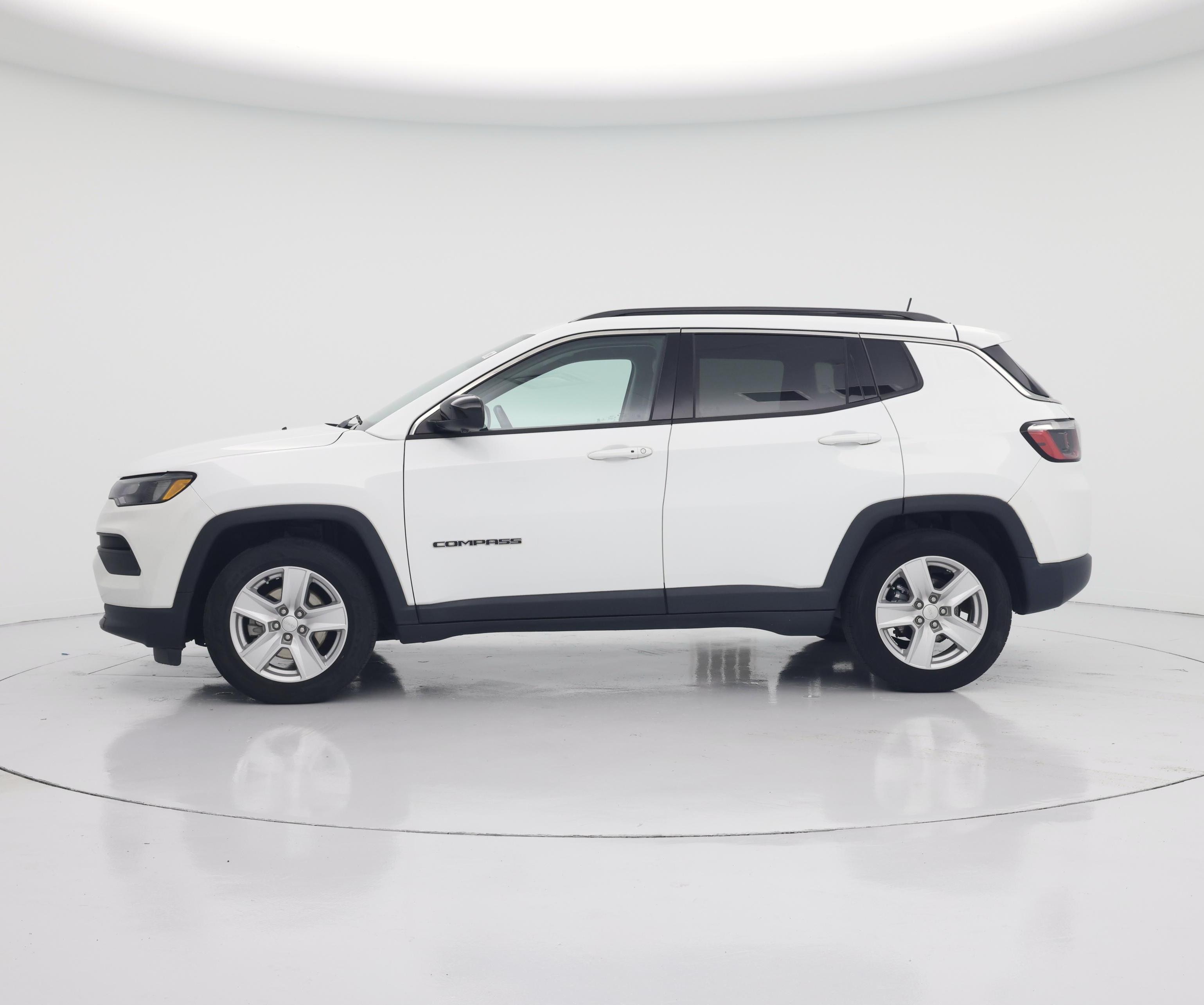 Thumbnail: 2022 Jeep Compass - 3