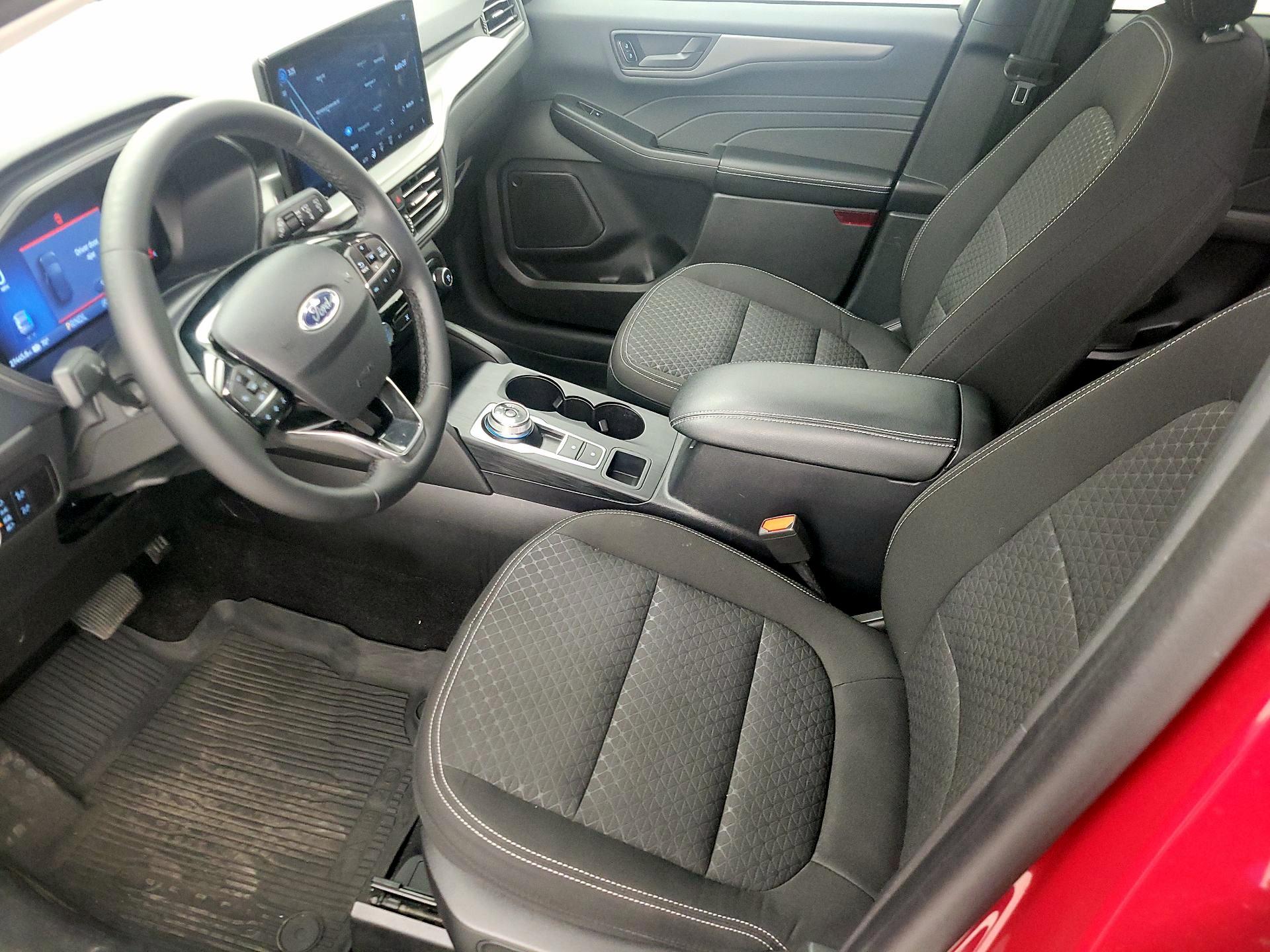 Thumbnail: 2023 Ford Escape - 11