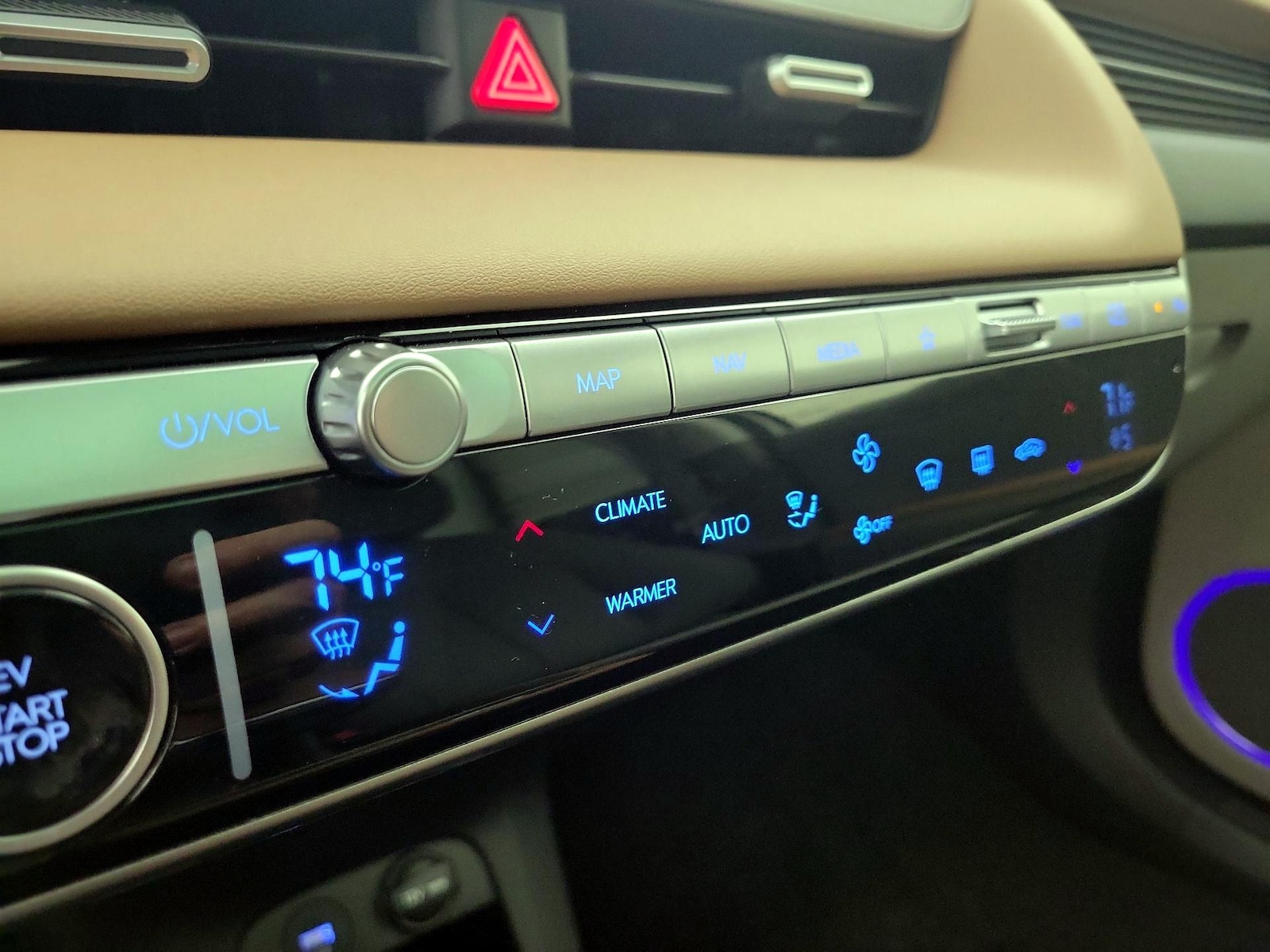 2024 Hyundai IONIQ 5 Disney100 Platinum - Photo 17