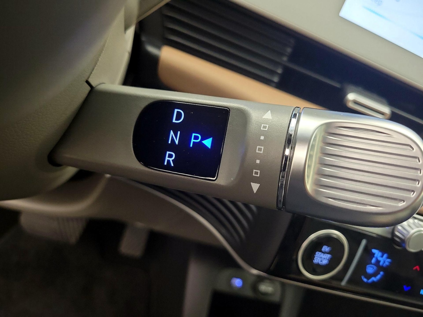 2024 Hyundai IONIQ 5 Disney100 Platinum - Photo 18