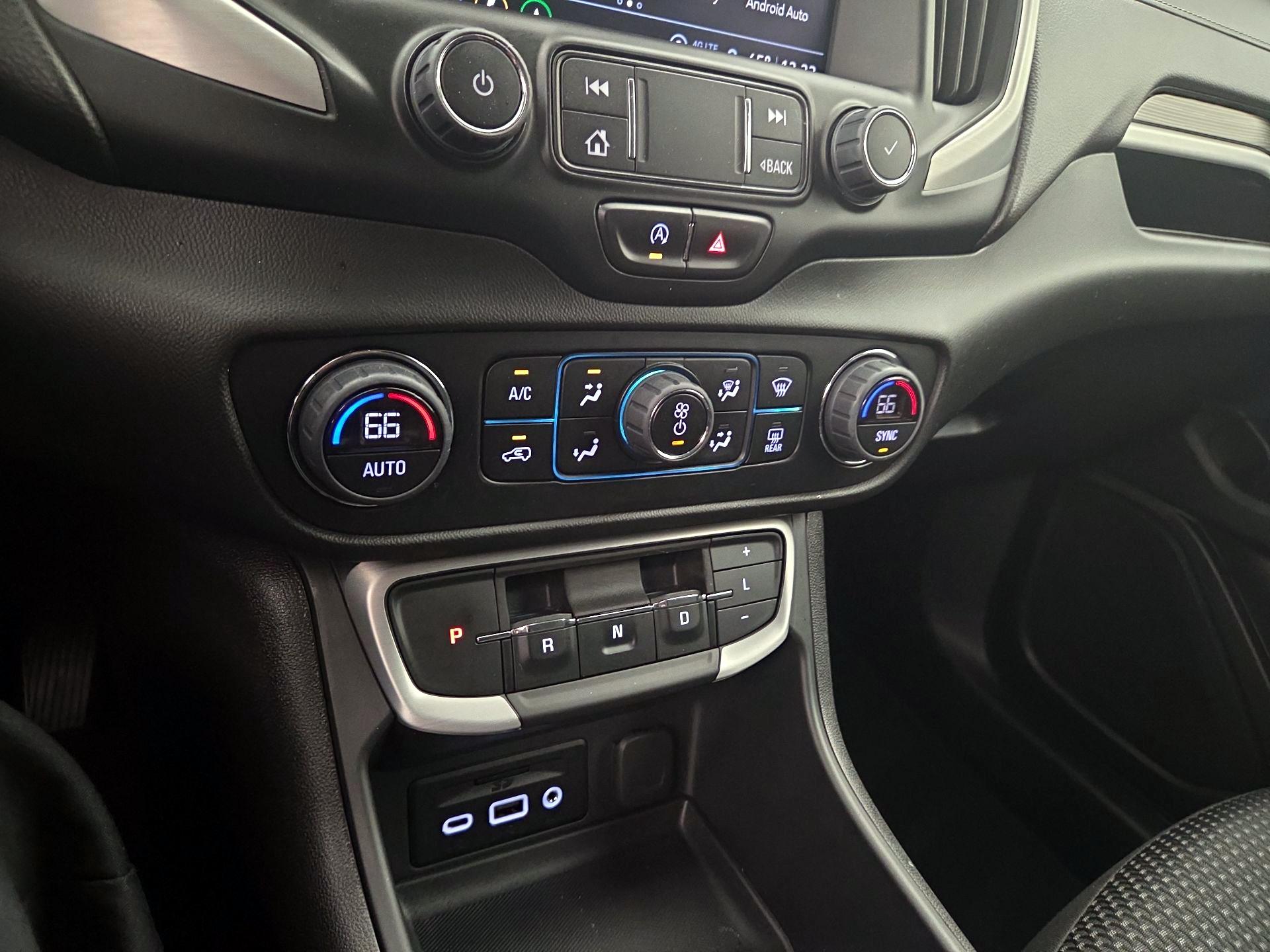 Thumbnail: 2022 GMC Terrain - 16