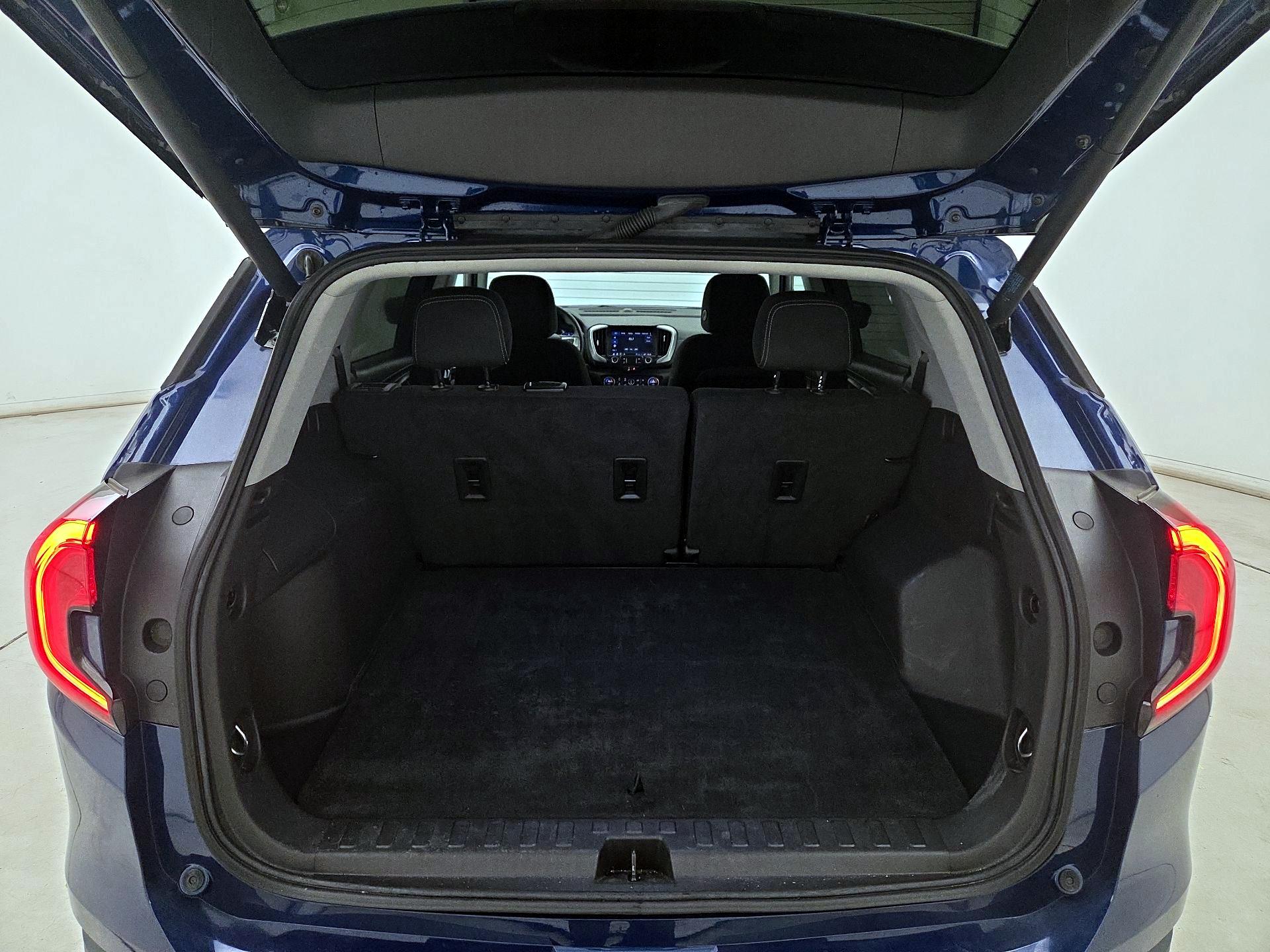Thumbnail: 2022 GMC Terrain - 20
