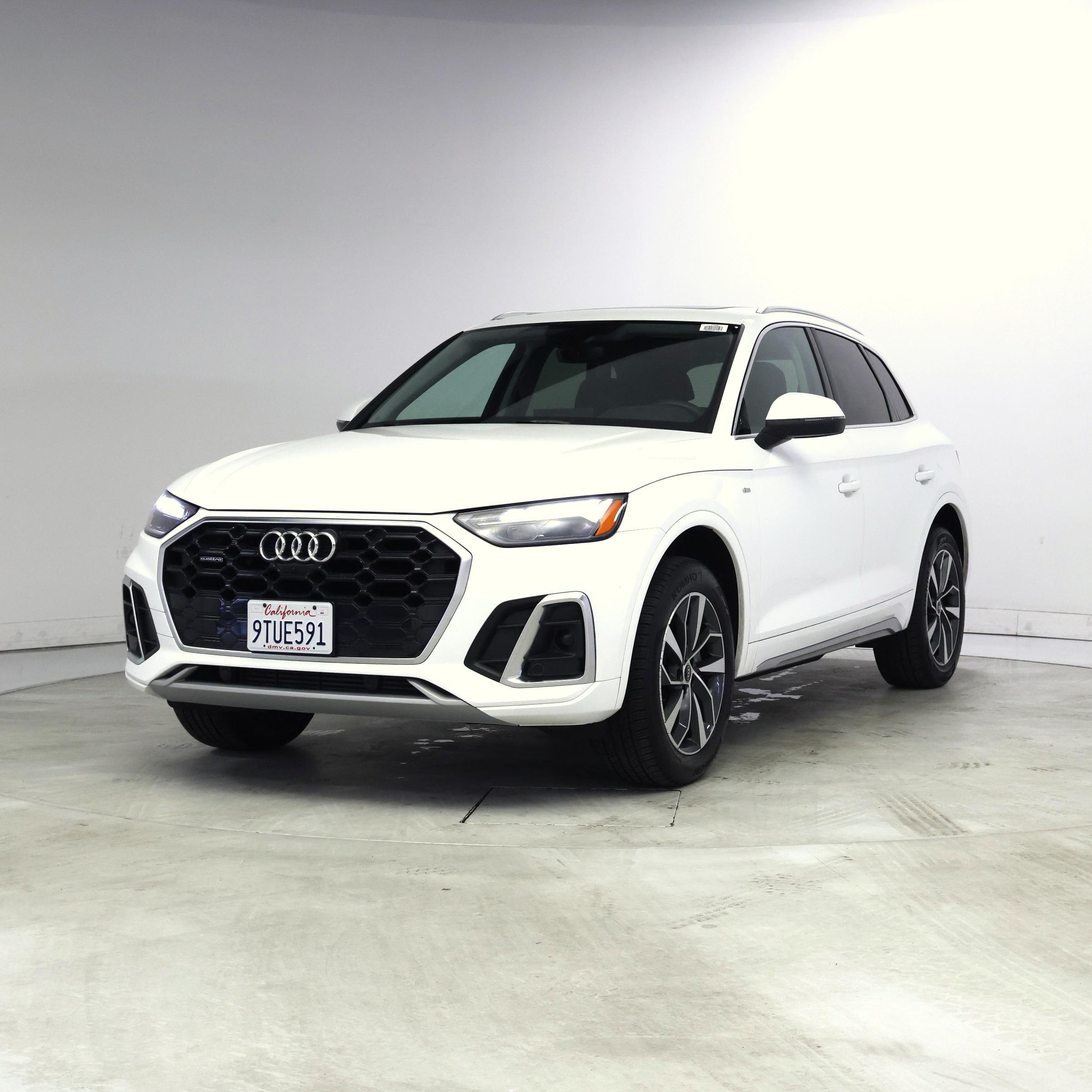 Thumbnail: 2023 Audi Q5 - 4