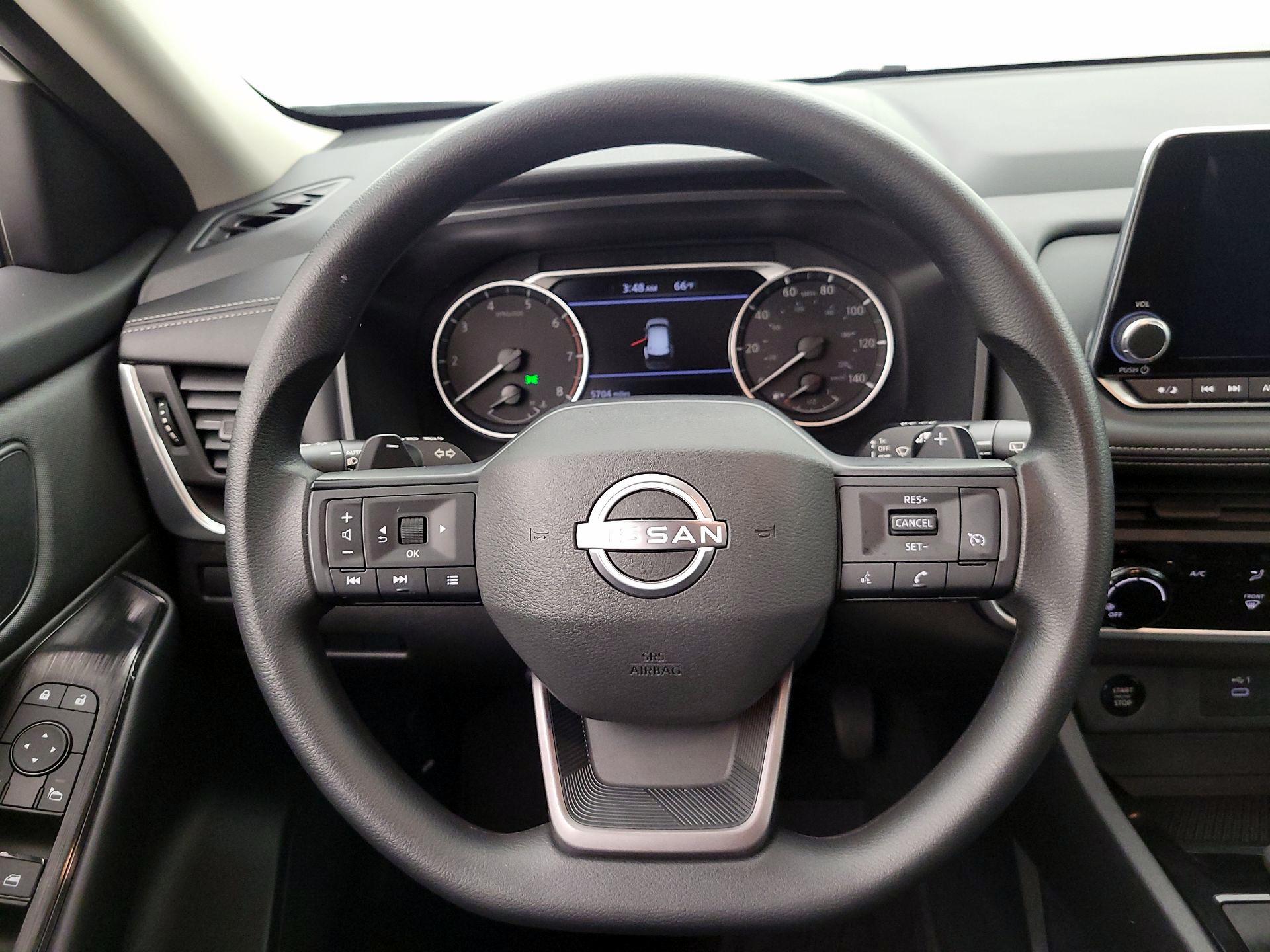 Thumbnail: 2025 Nissan Rogue - 10