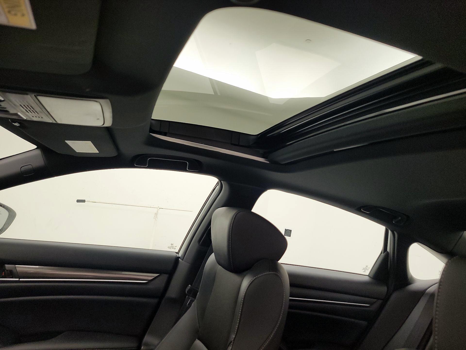 Thumbnail: 2021 Honda Accord - 19