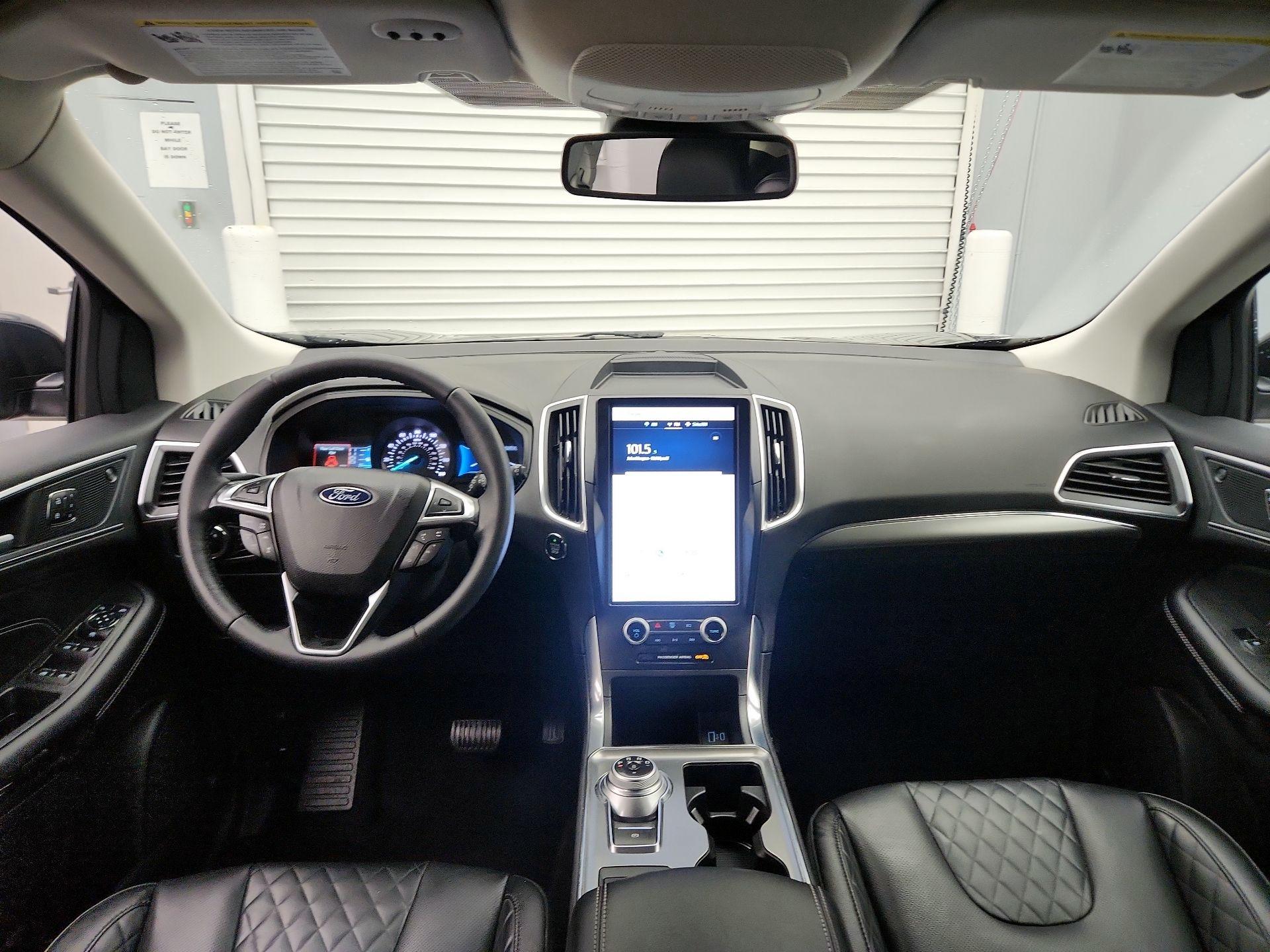 Thumbnail: 2024 Ford Edge - 9