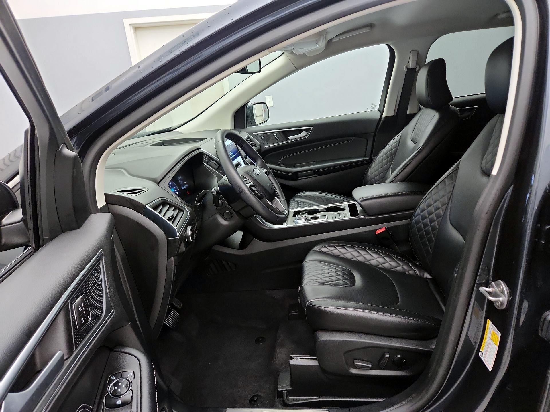 Thumbnail: 2024 Ford Edge - 11