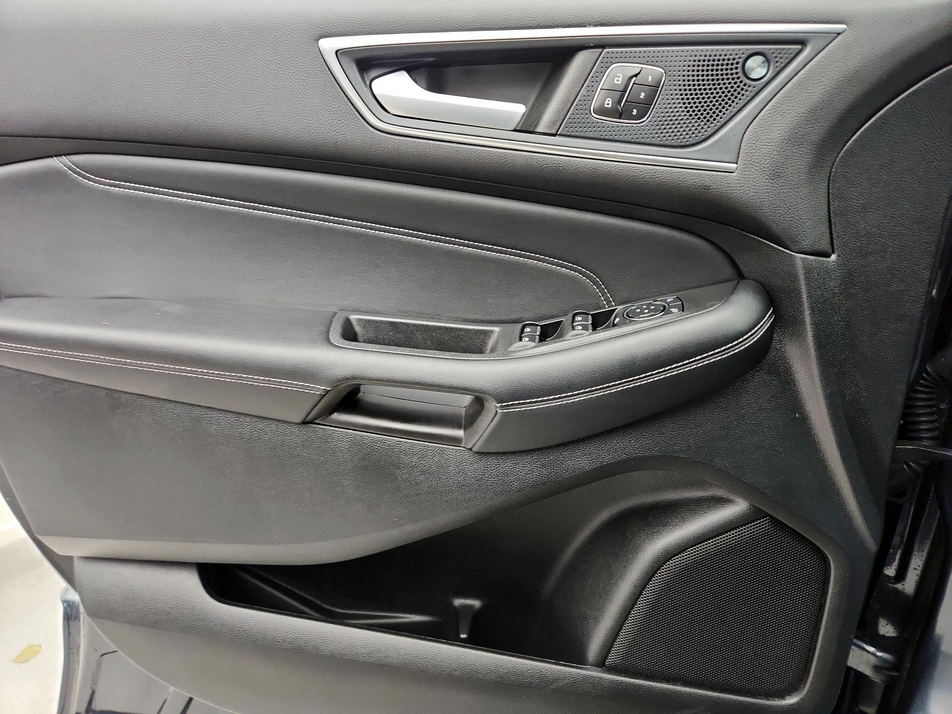 Thumbnail: 2024 Ford Edge - 12