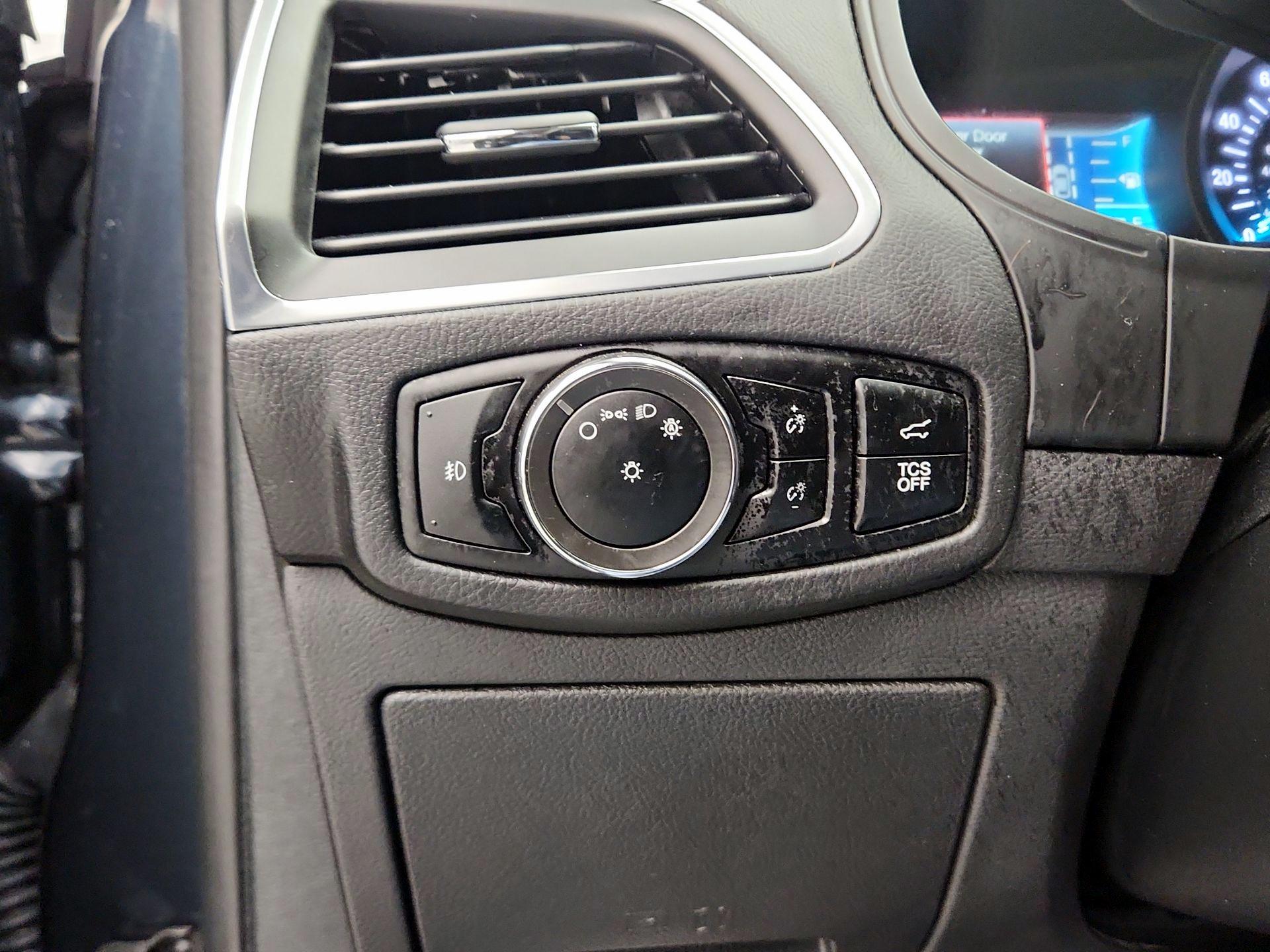 Thumbnail: 2024 Ford Edge - 13