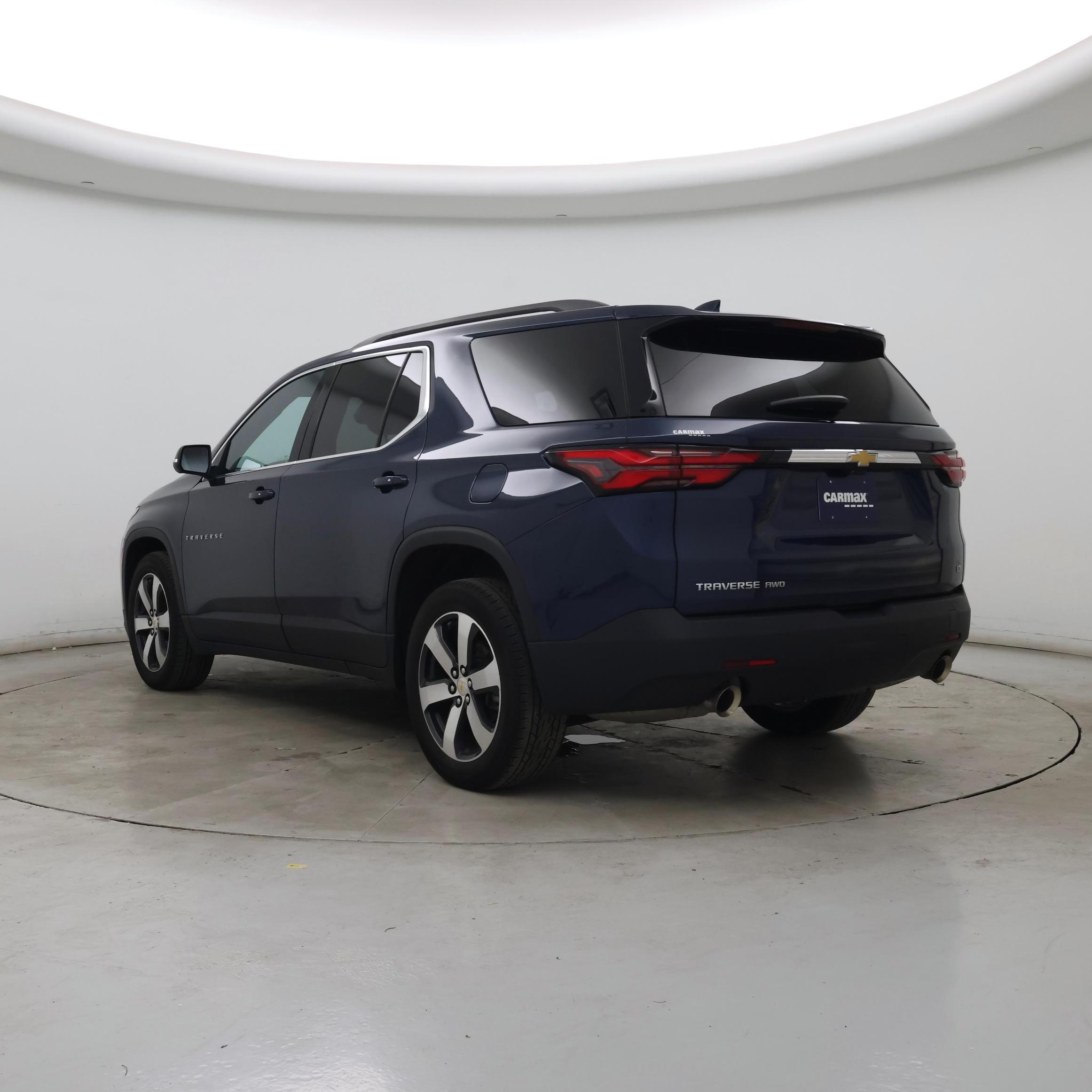 Thumbnail: 2023 Chevrolet Traverse - 2