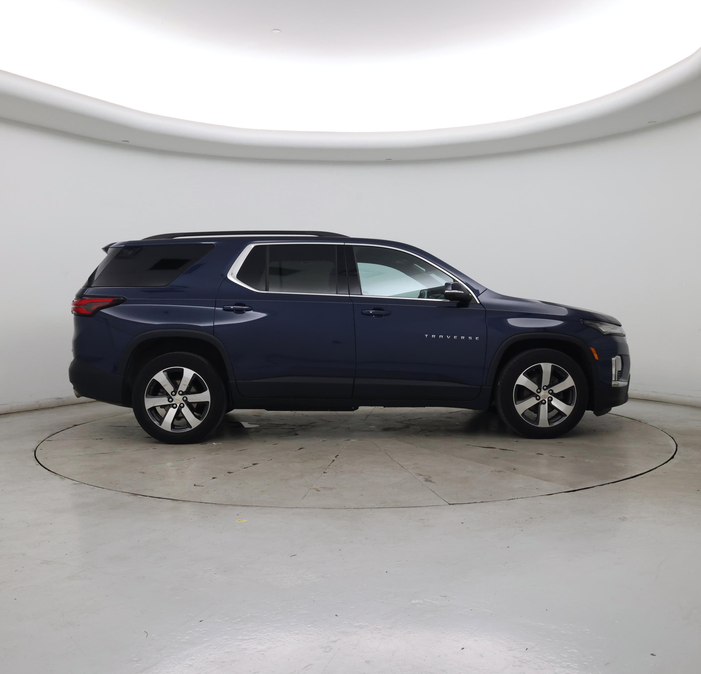 Thumbnail: 2023 Chevrolet Traverse - 7