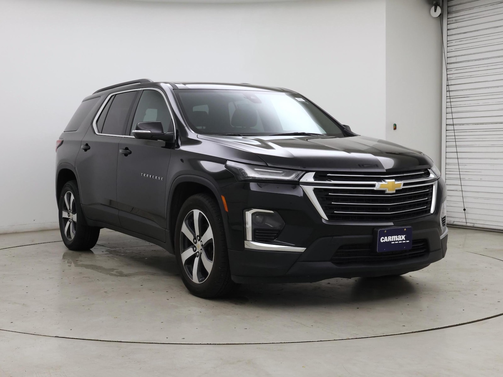 2023 Chevrolet Traverse 3LT - Photo 2