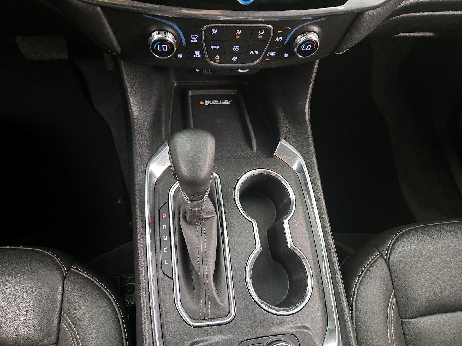 2023 Chevrolet Traverse 3LT - Photo 17