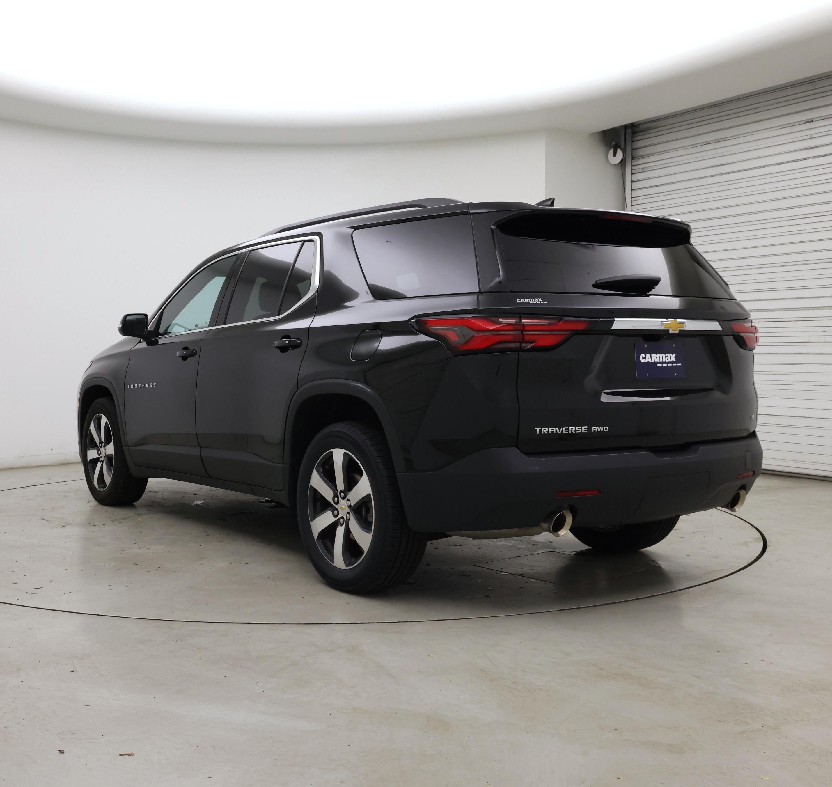 Thumbnail: 2023 Chevrolet Traverse - 2