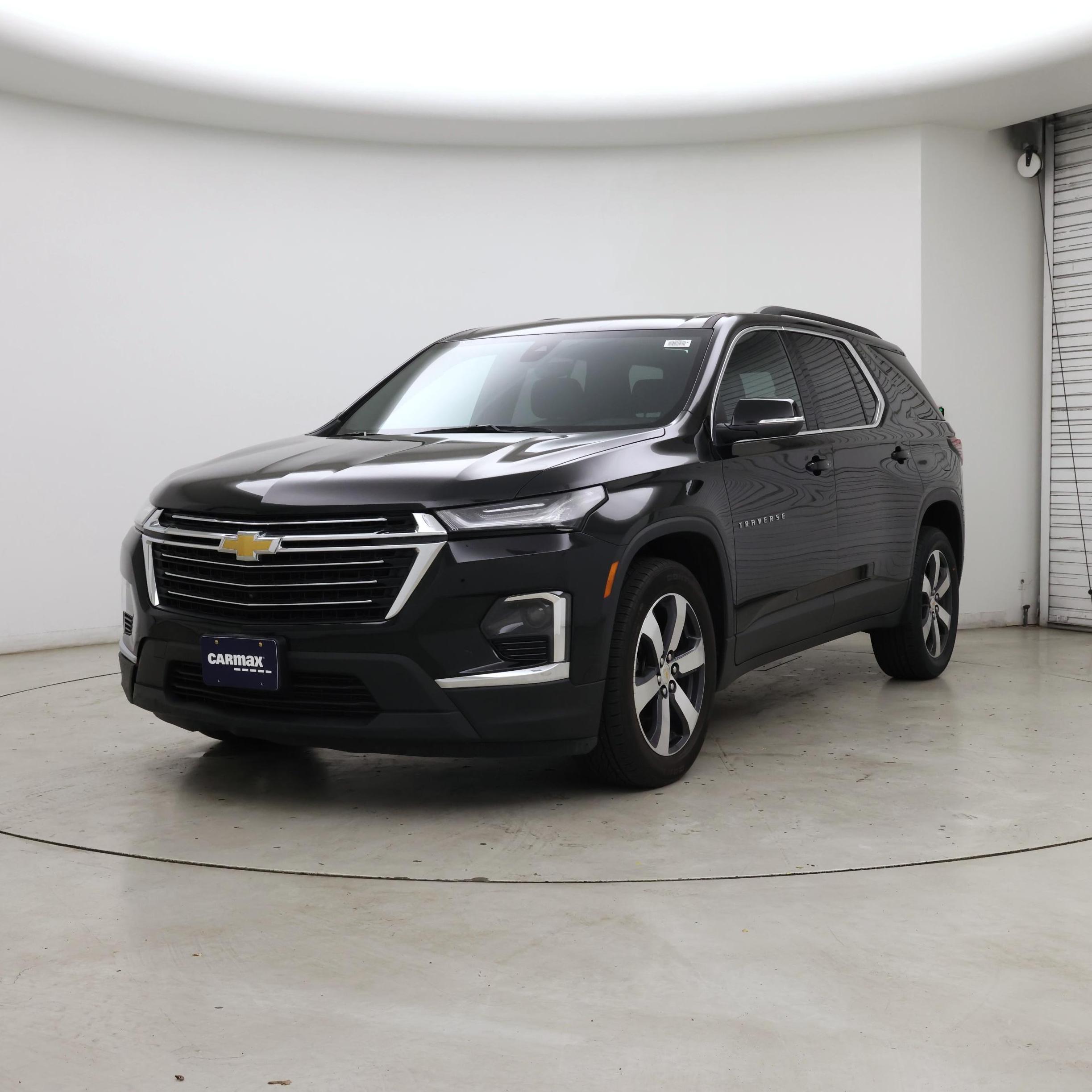 Thumbnail: 2023 Chevrolet Traverse - 4