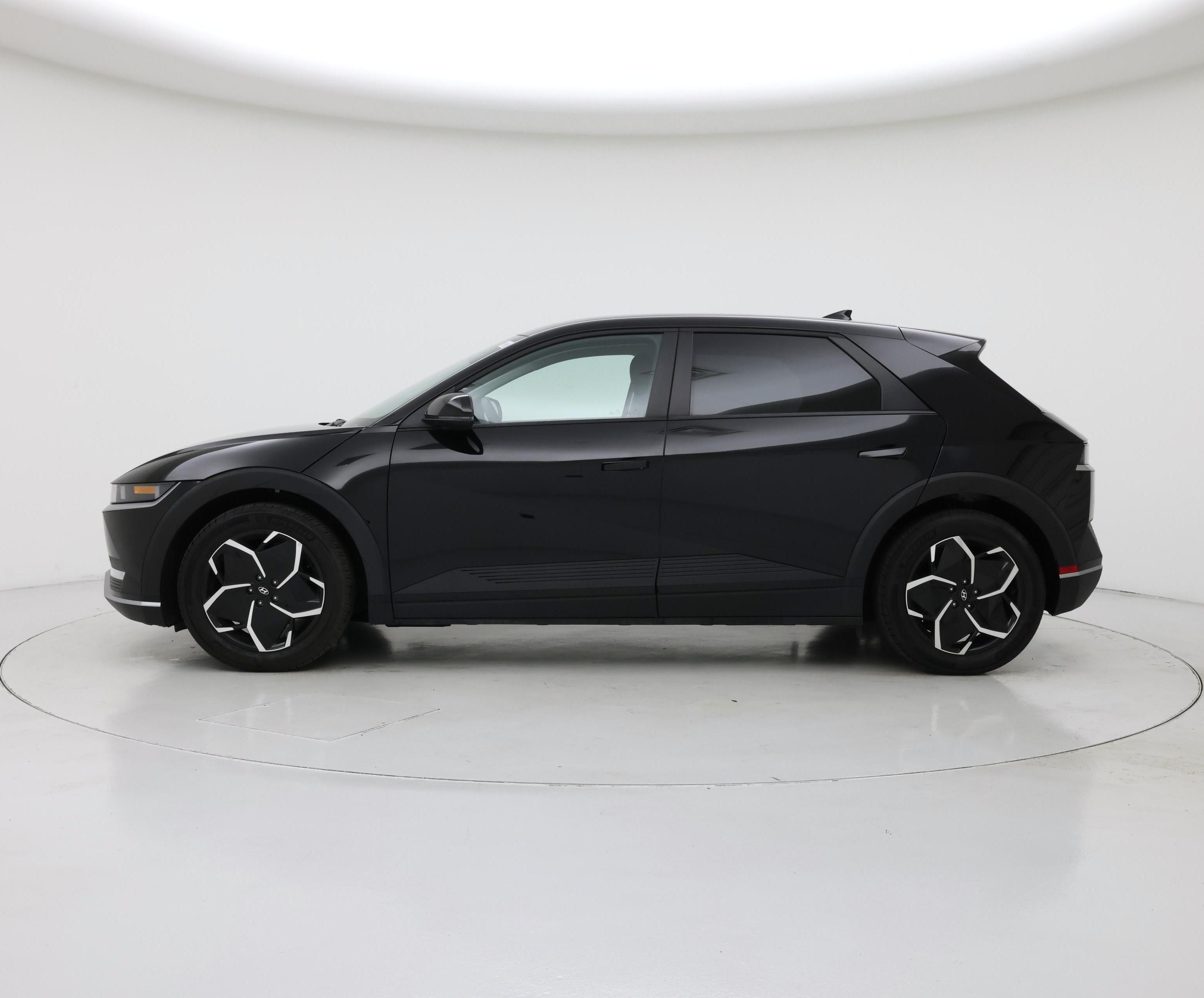 Thumbnail: 2024 Hyundai Ioniq 5 - 3