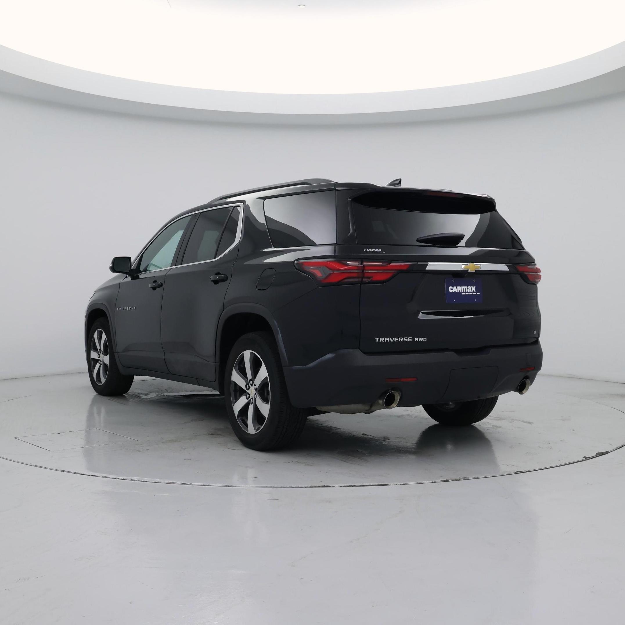 Thumbnail: 2023 Chevrolet Traverse - 2